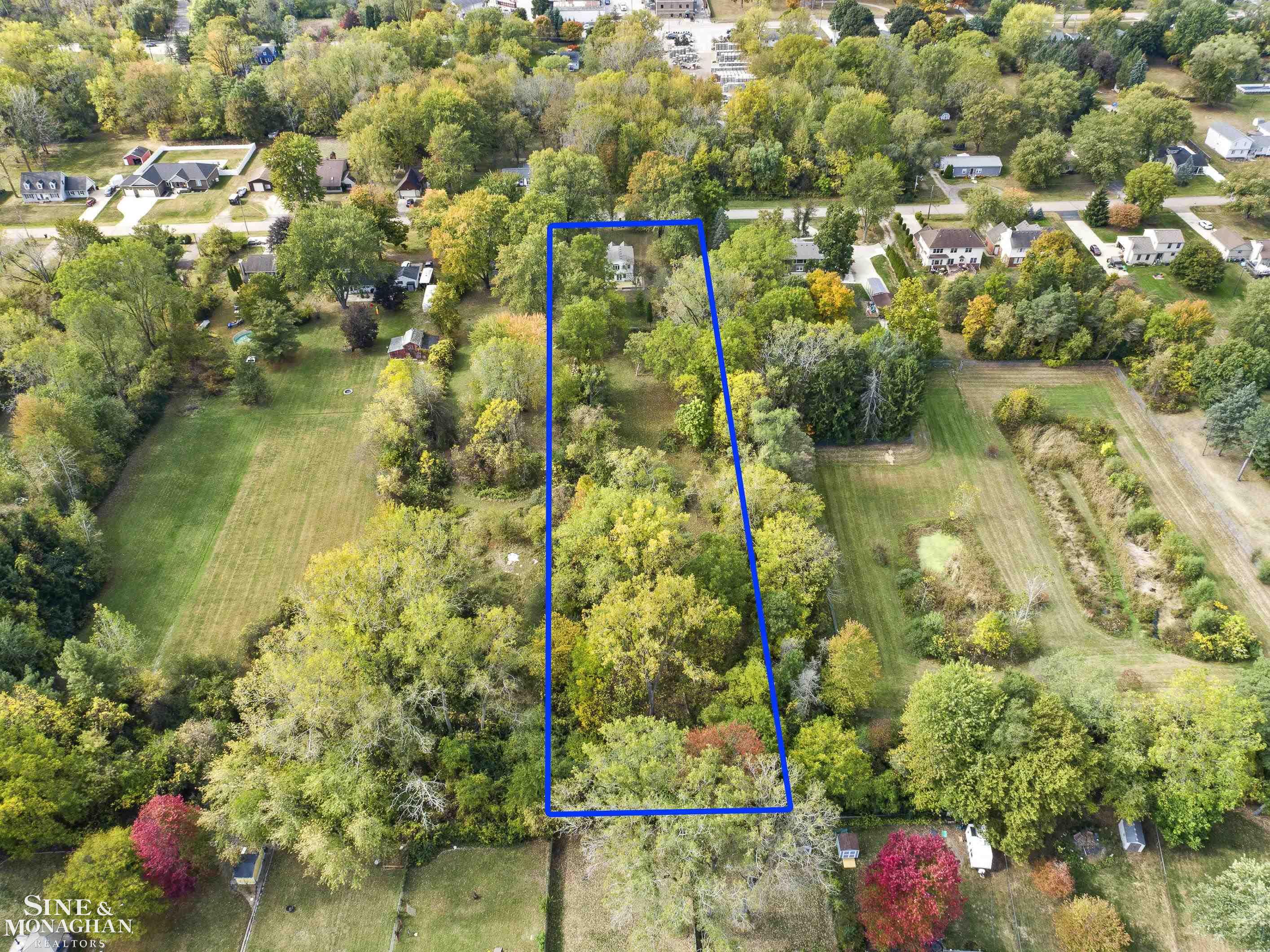 22050 Cass Street, Farmington Hills