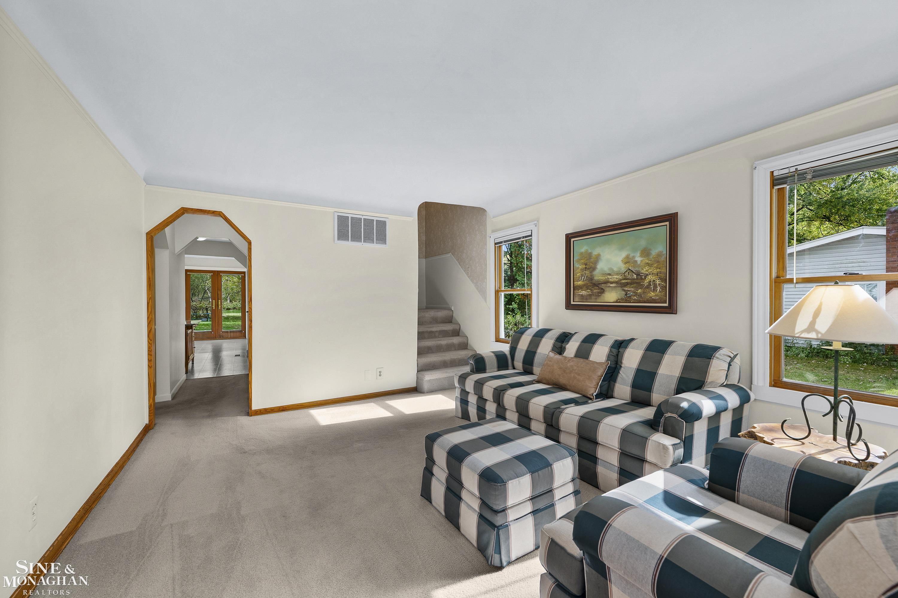 22050 Cass Street, Farmington Hills