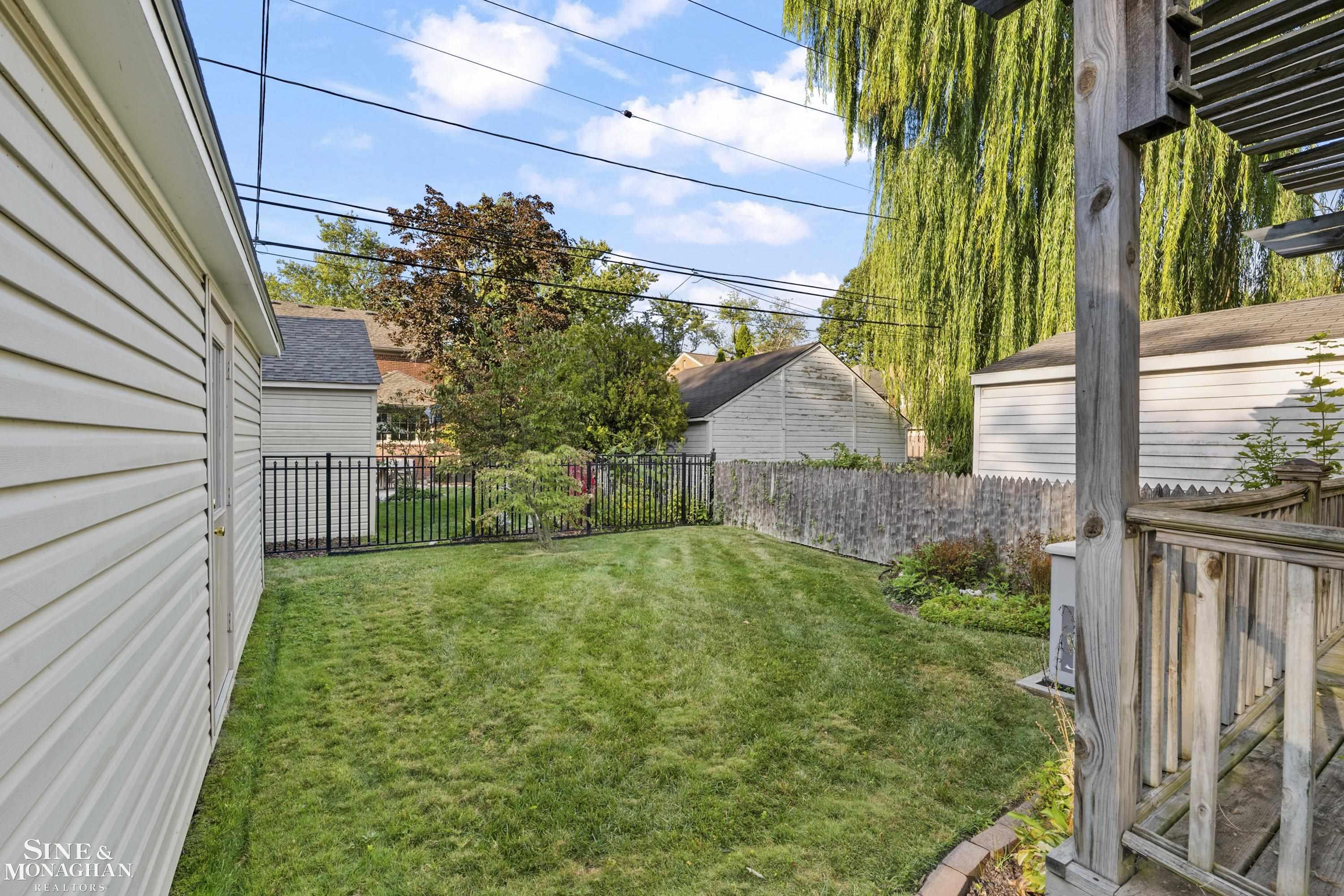 343 Mount Vernon Avenue, Grosse Pointe