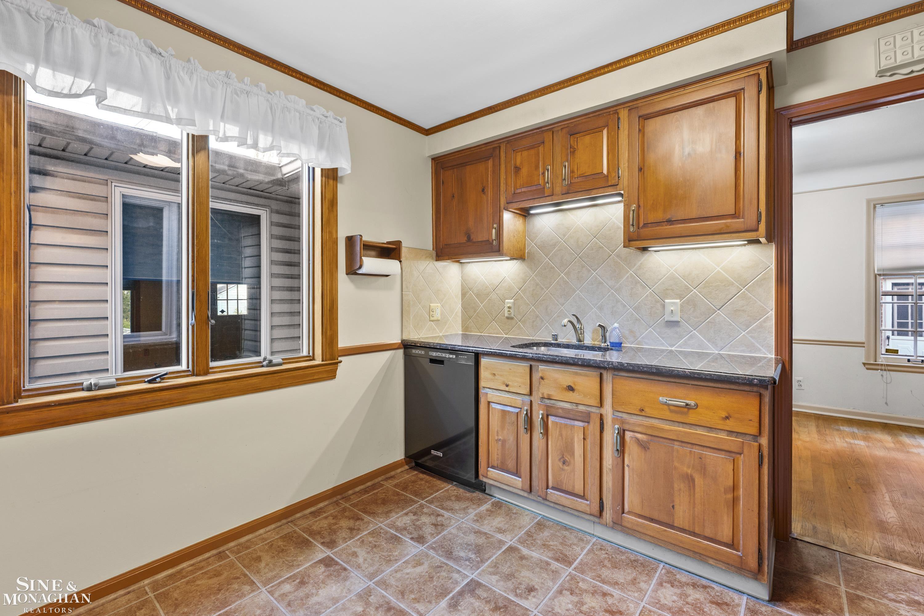 343 Mount Vernon Avenue, Grosse Pointe