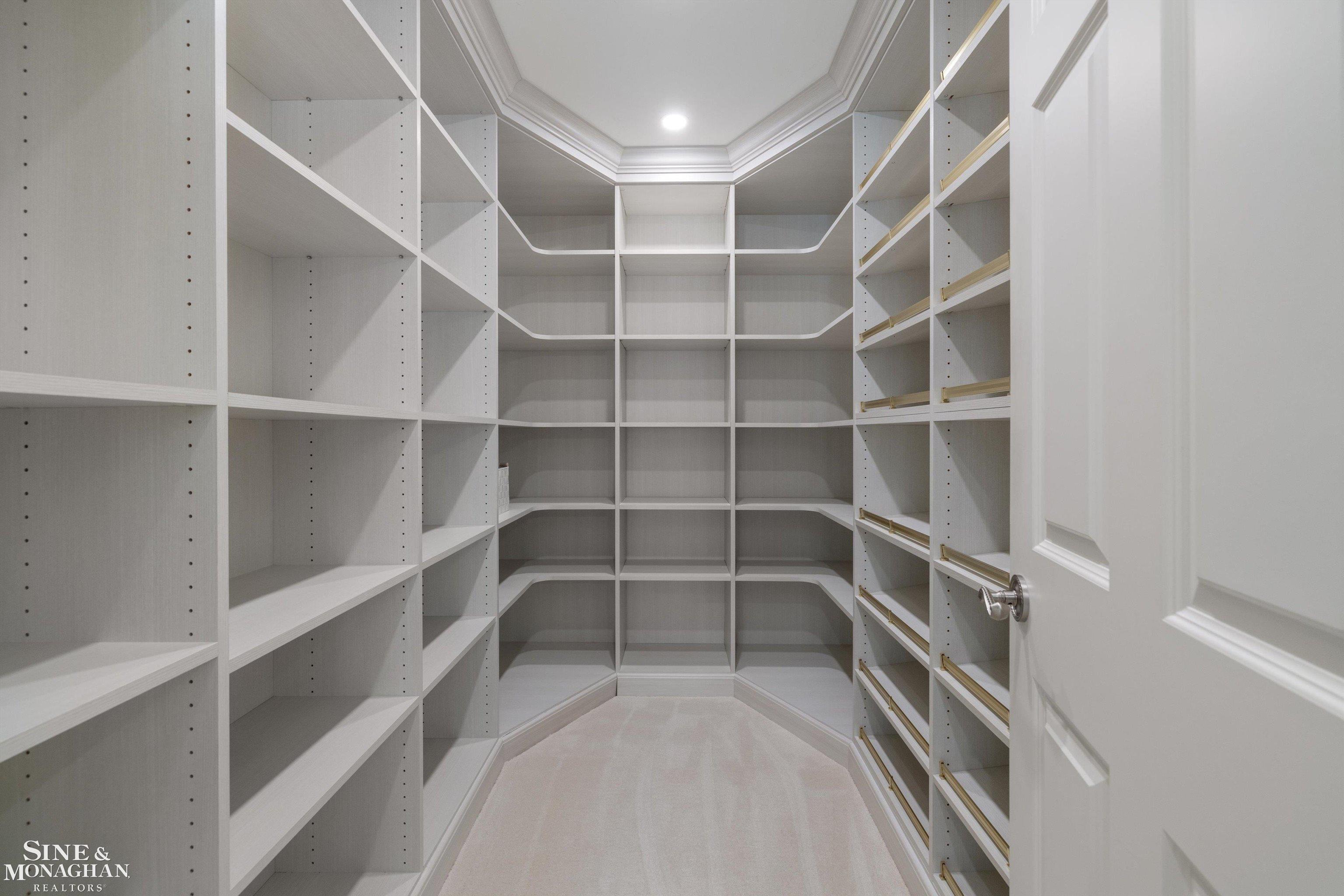 355 Martell Drive, Bloomfield Hills