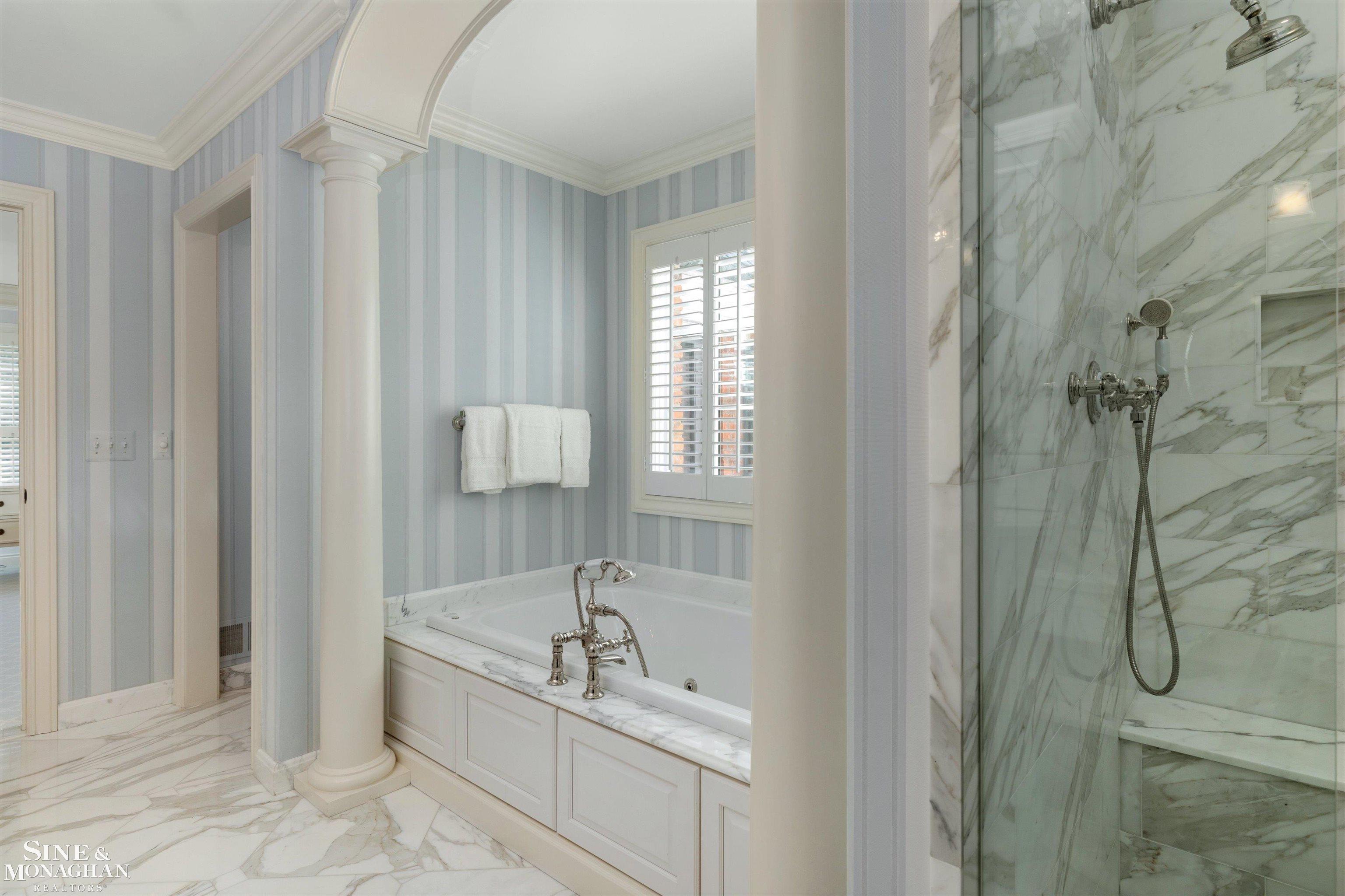 355 Martell Drive, Bloomfield Hills