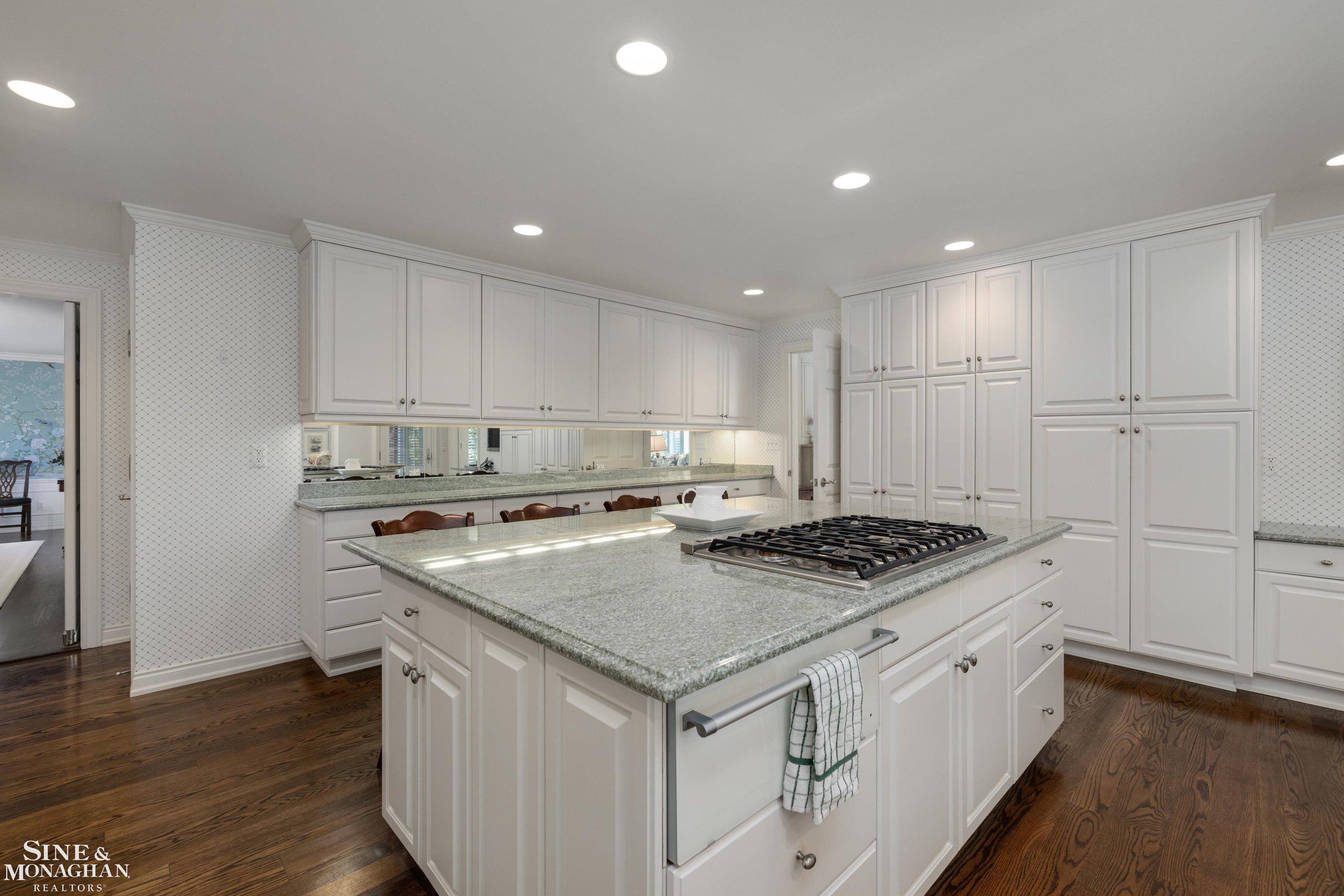 355 Martell Drive, Bloomfield Hills