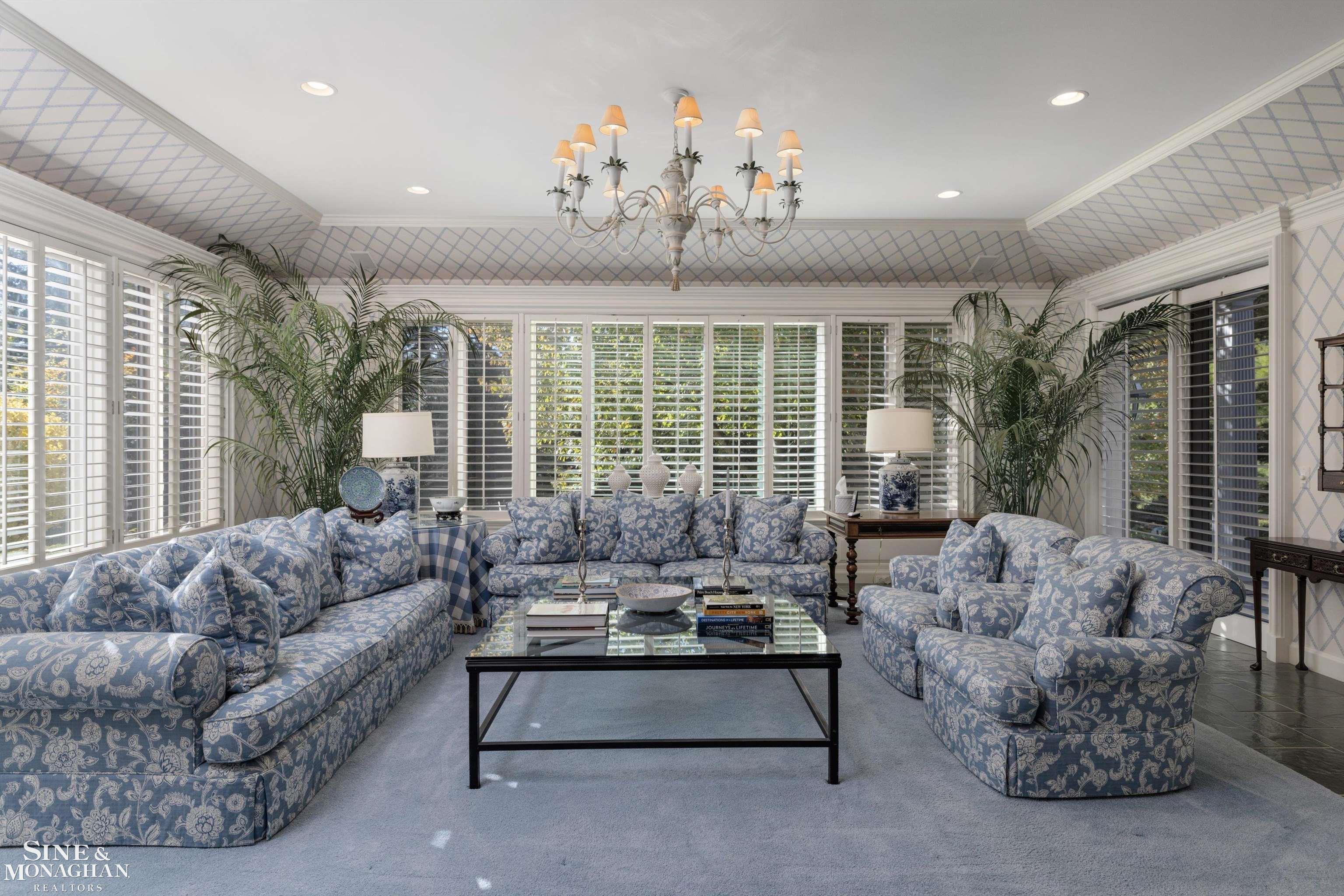 355 Martell Drive, Bloomfield Hills