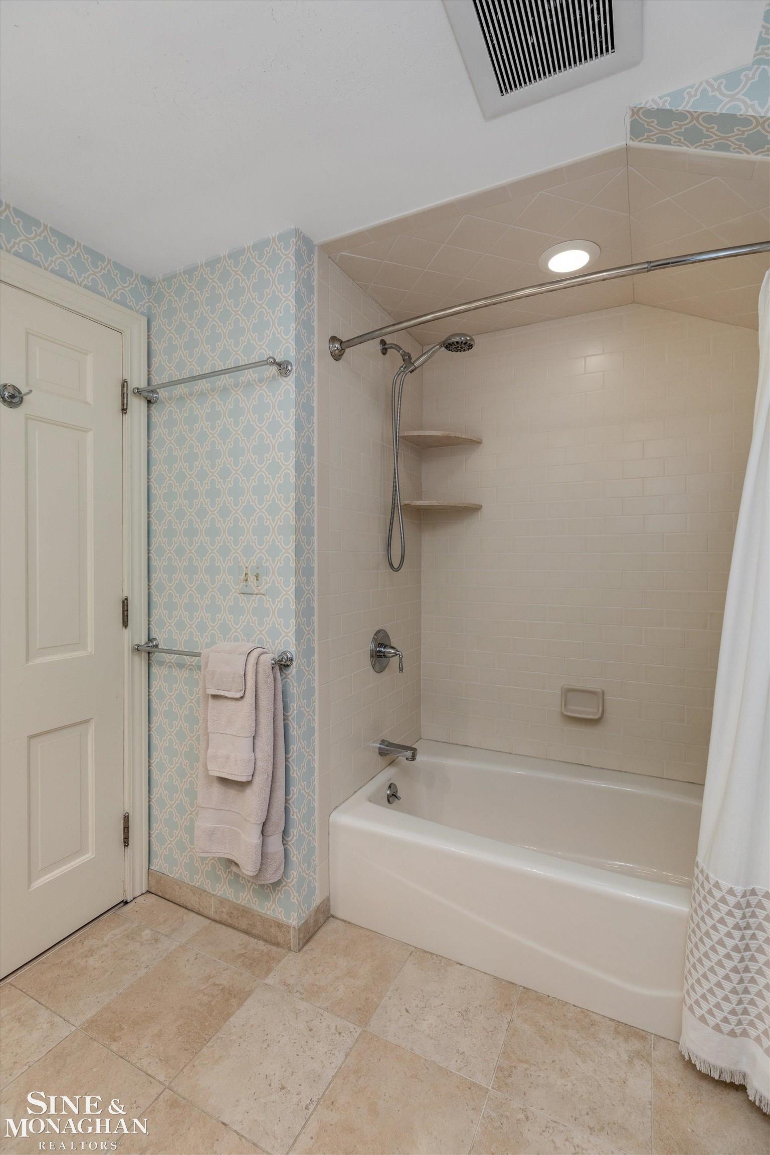 218 Merriweather Road