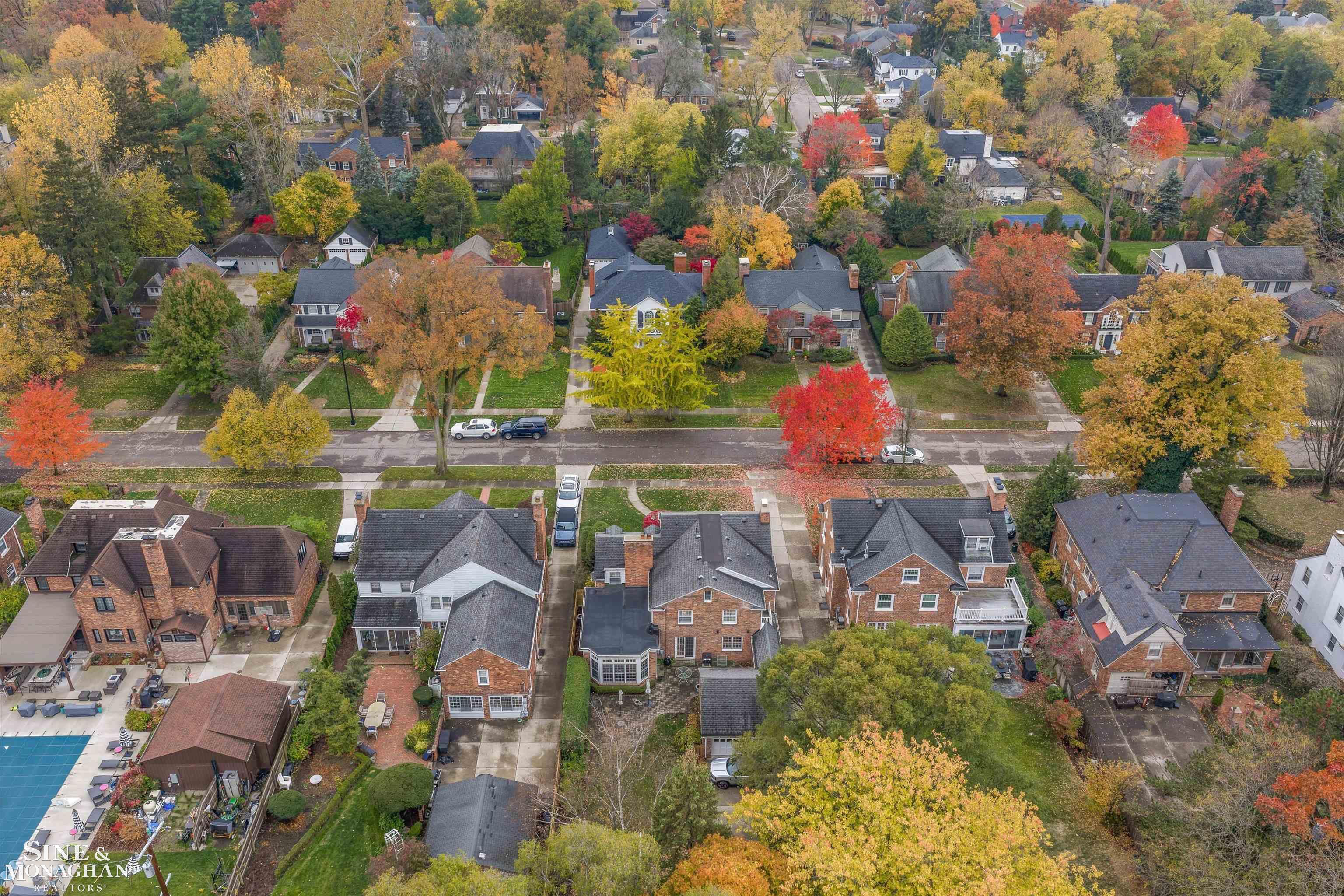 218 Merriweather Road