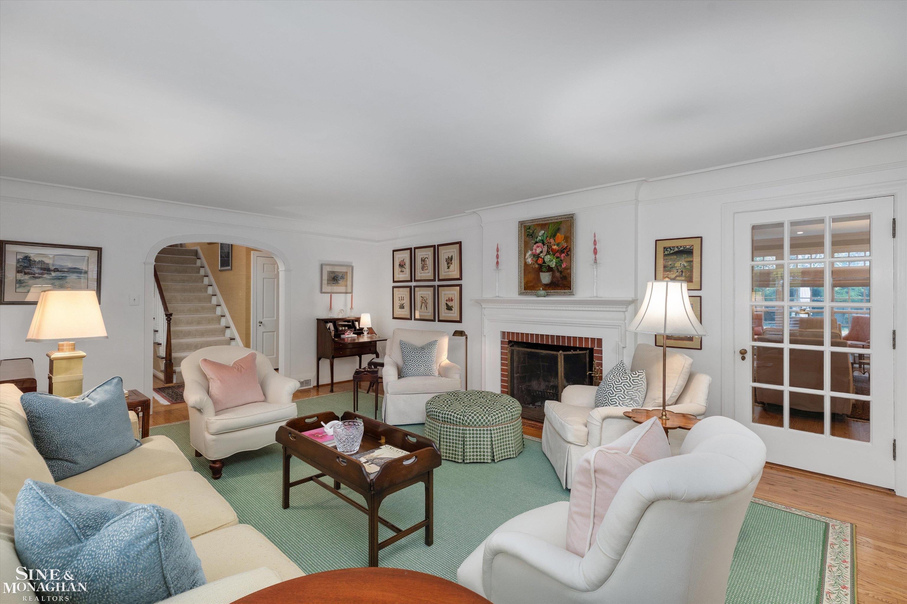 218 Merriweather Road