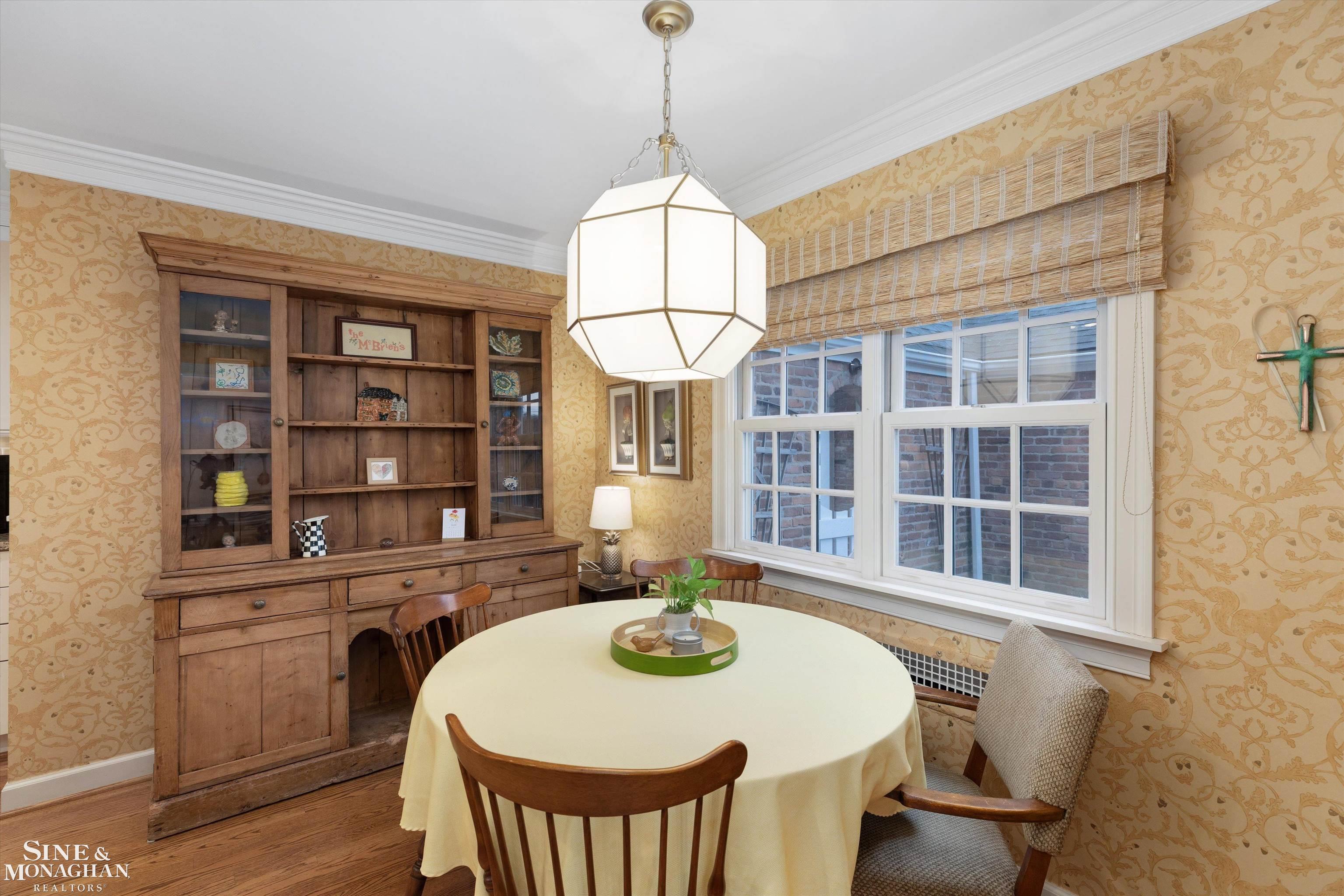 218 Merriweather Road