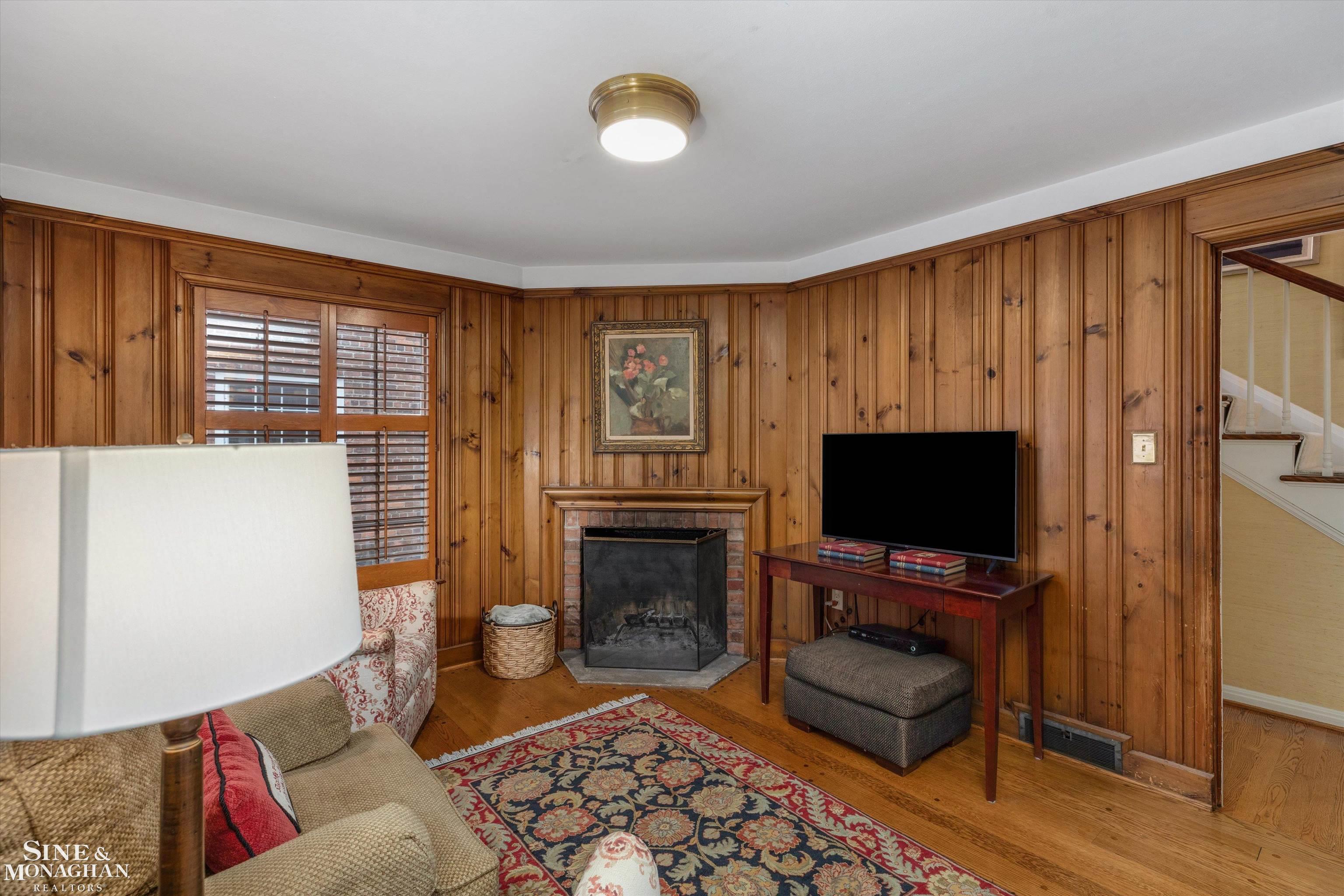 218 Merriweather Road