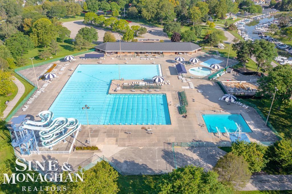 19277 Raymond Street