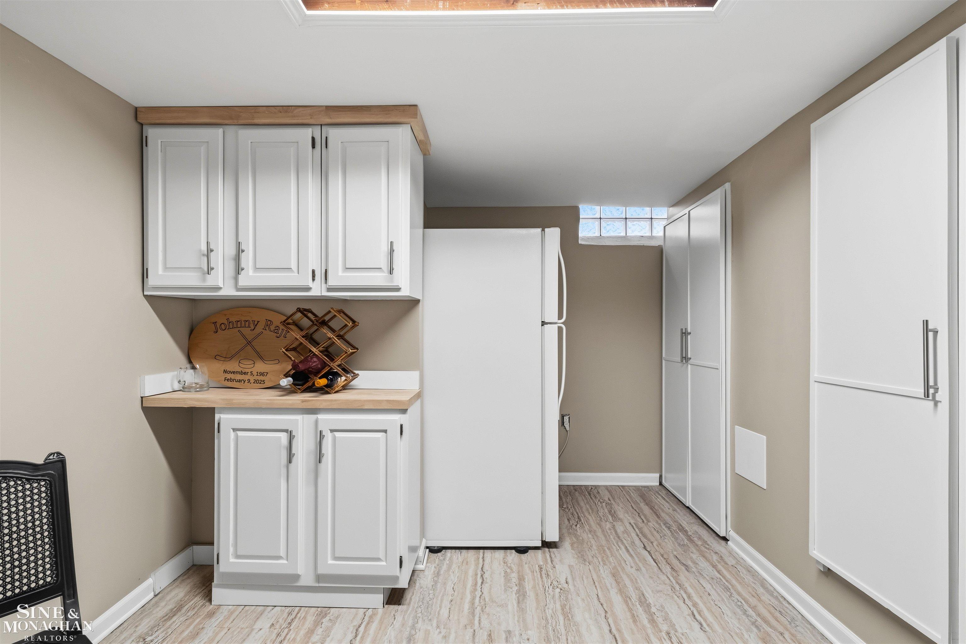 19277 Raymond Street