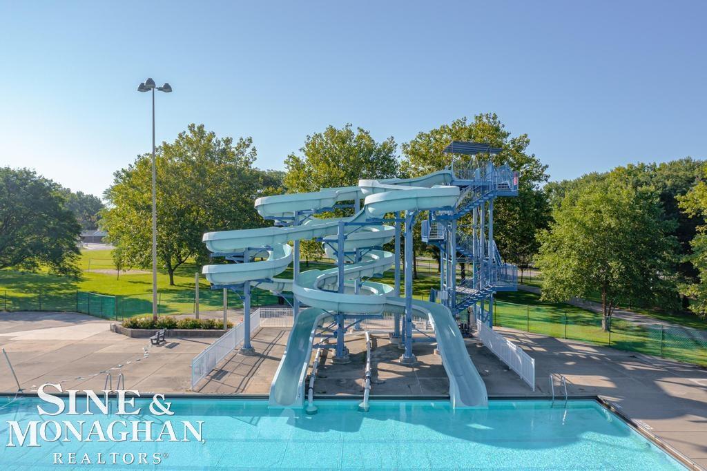 19277 Raymond Street