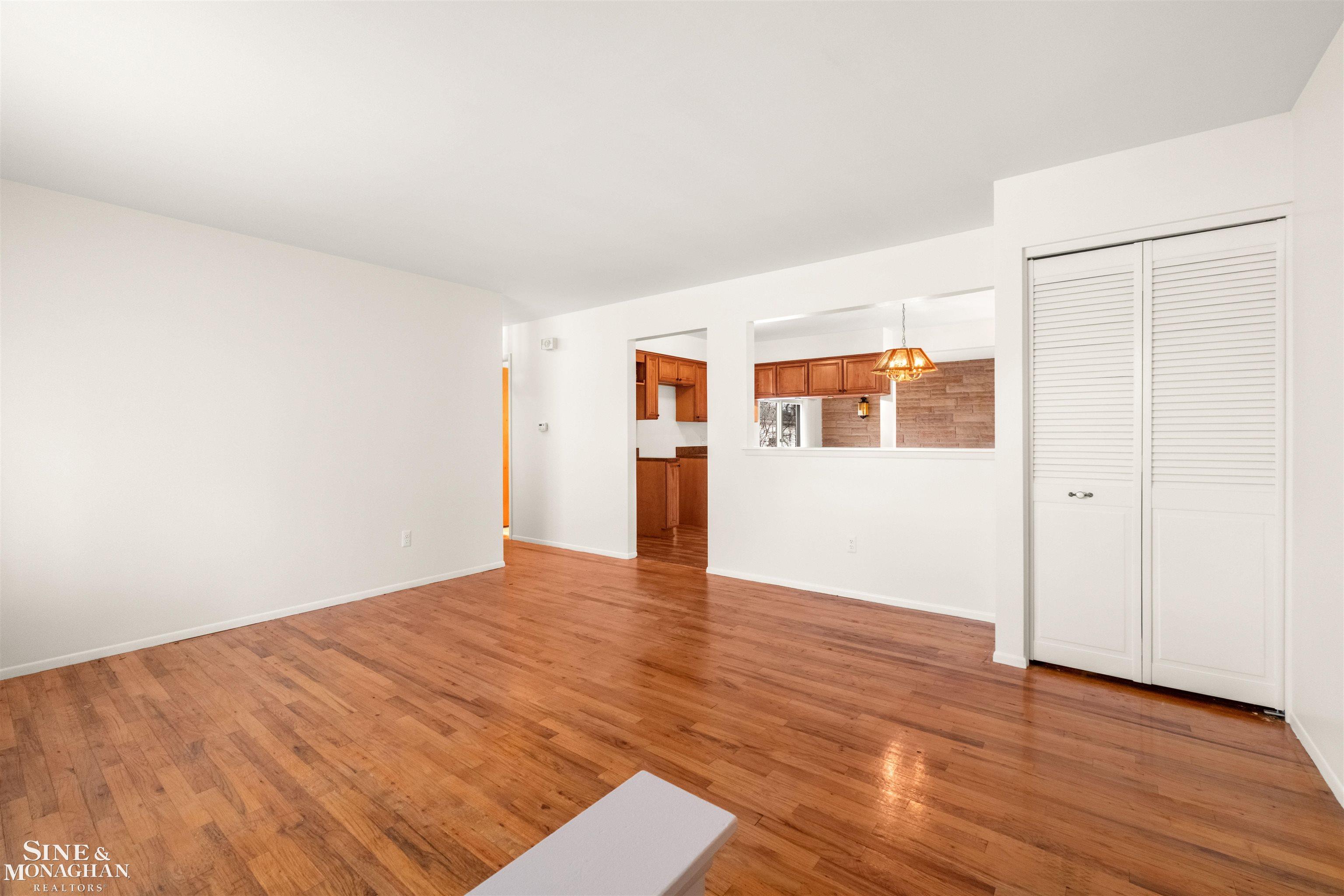 34138 Beaconsfield Street