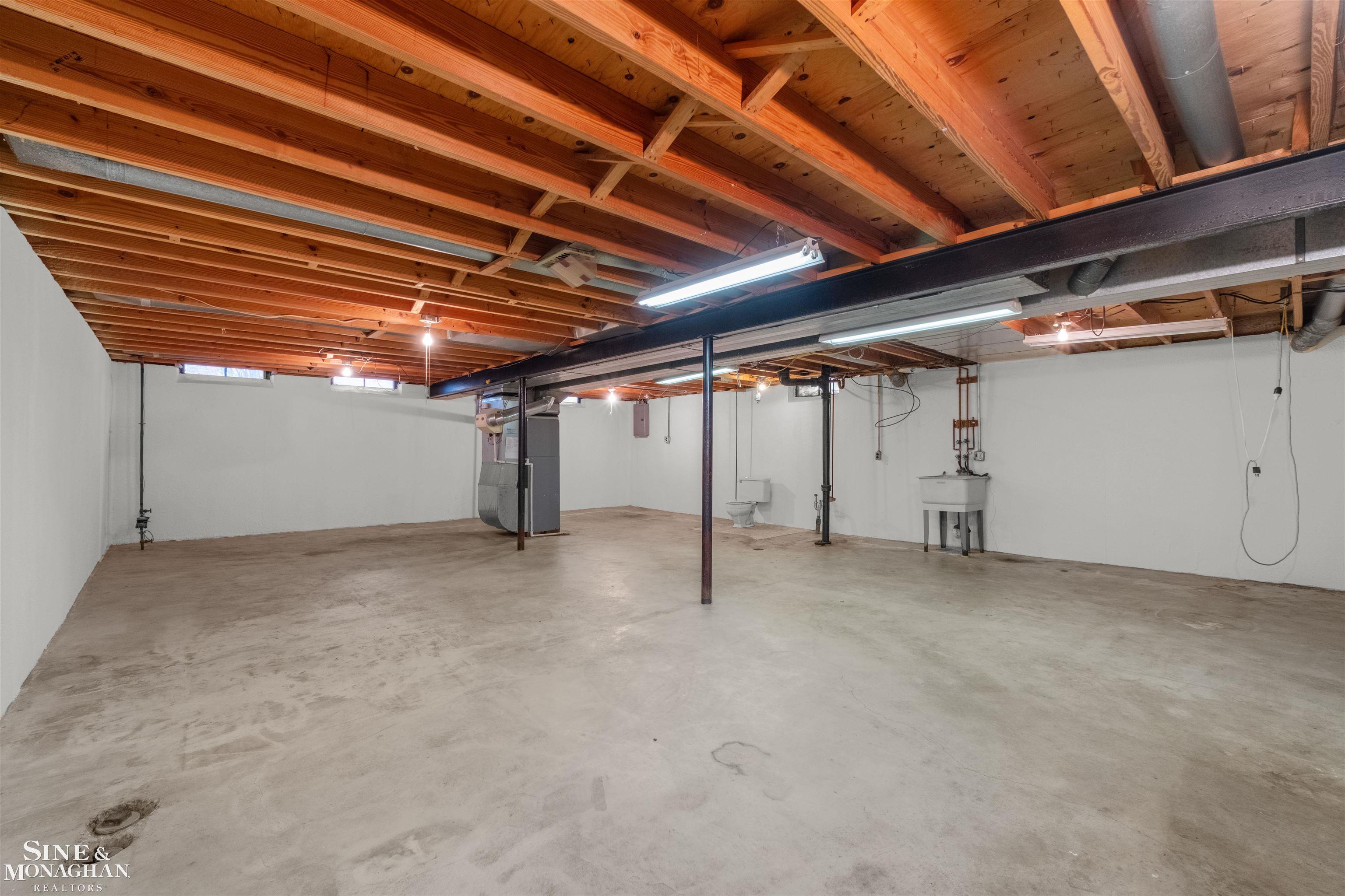 34138 Beaconsfield Street