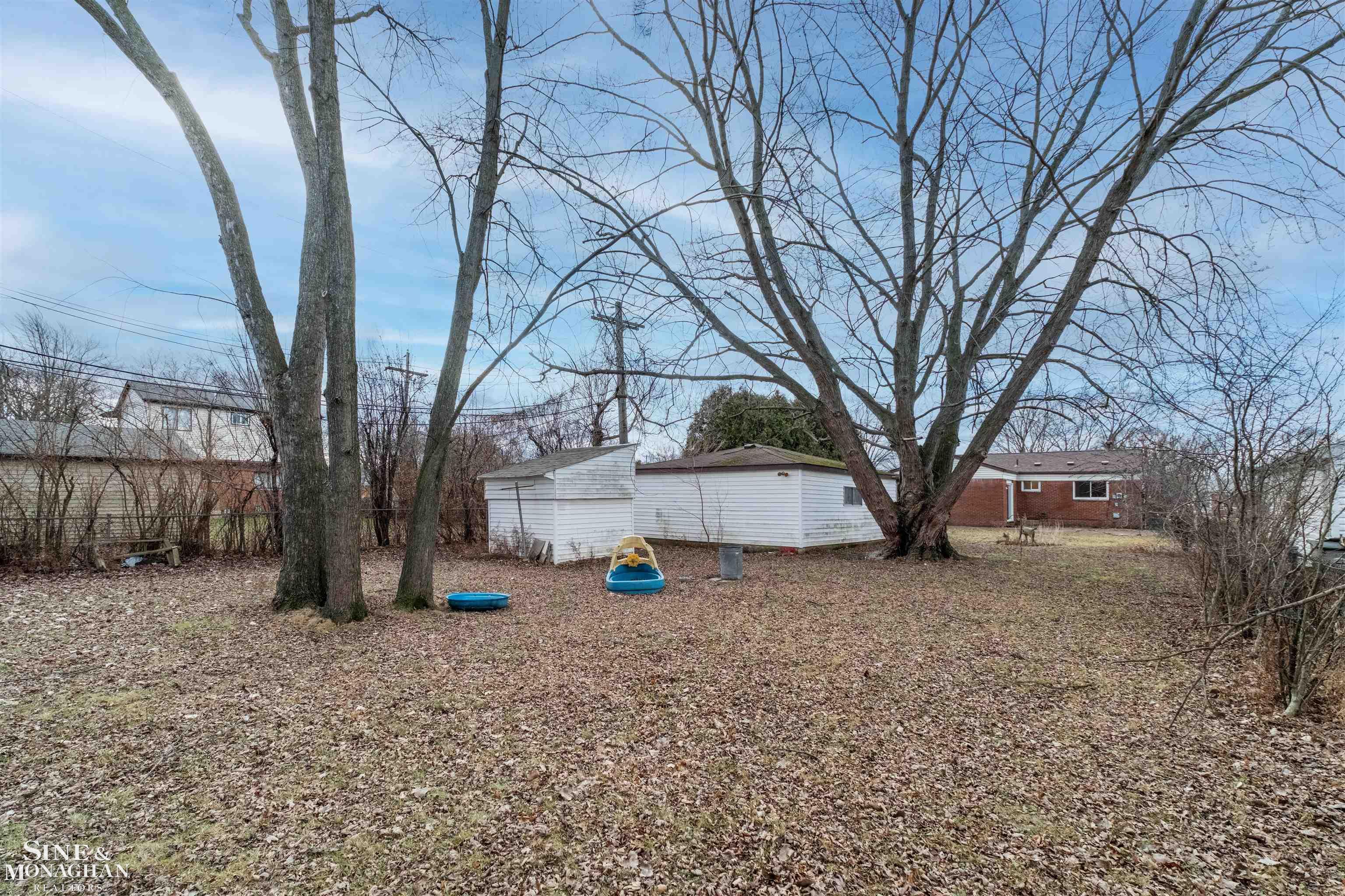 34138 Beaconsfield Street