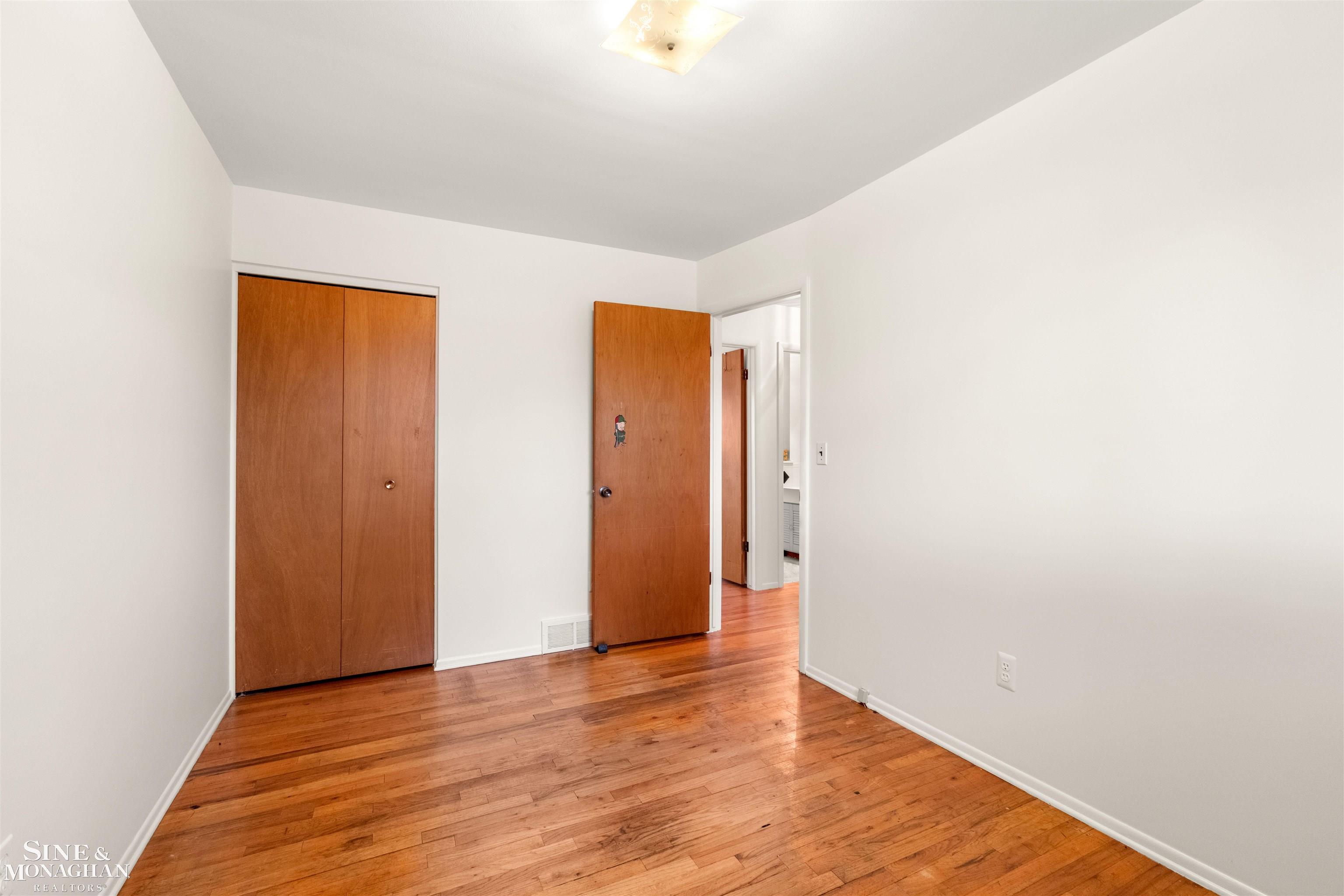 34138 Beaconsfield Street