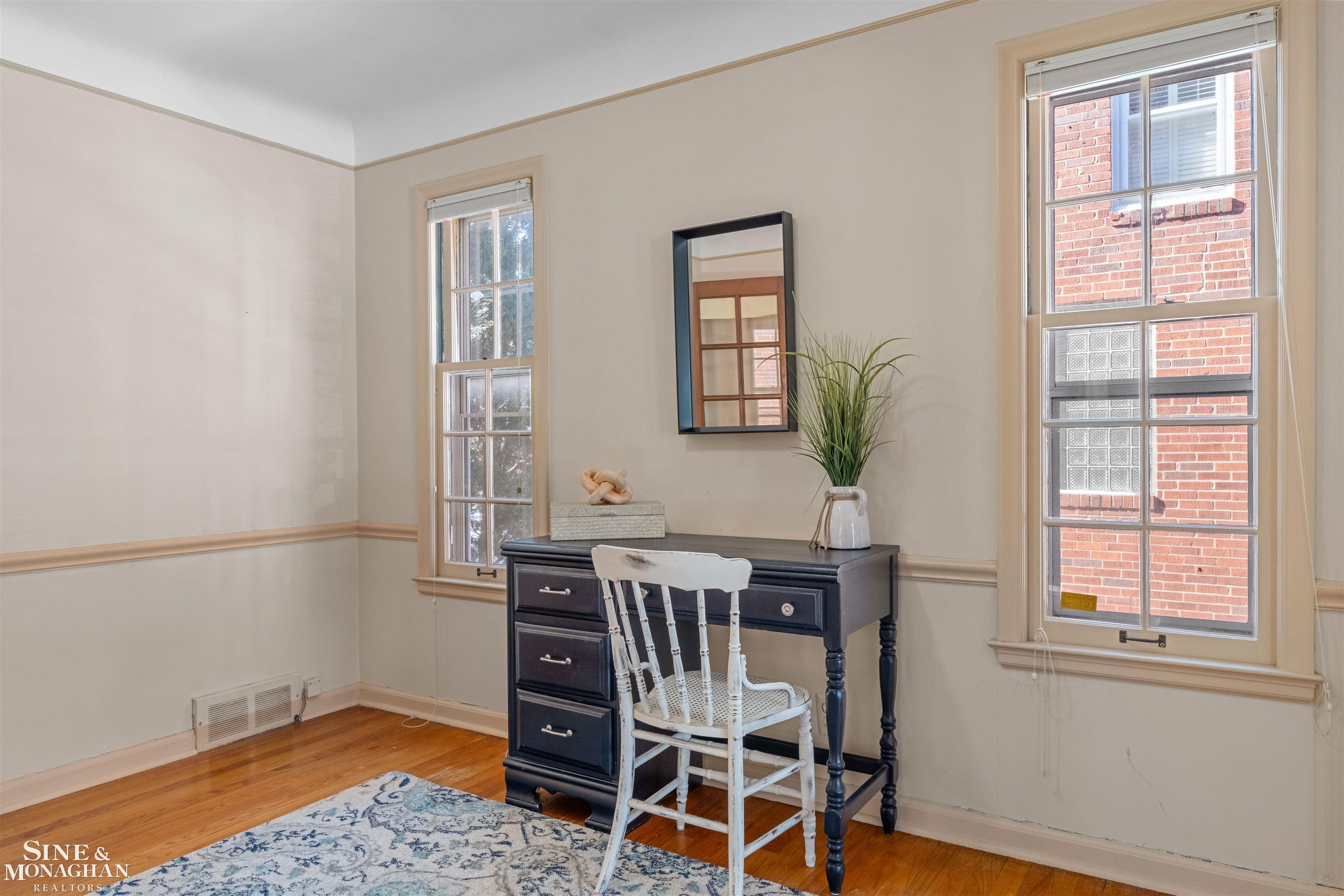 343 Mount Vernon Avenue