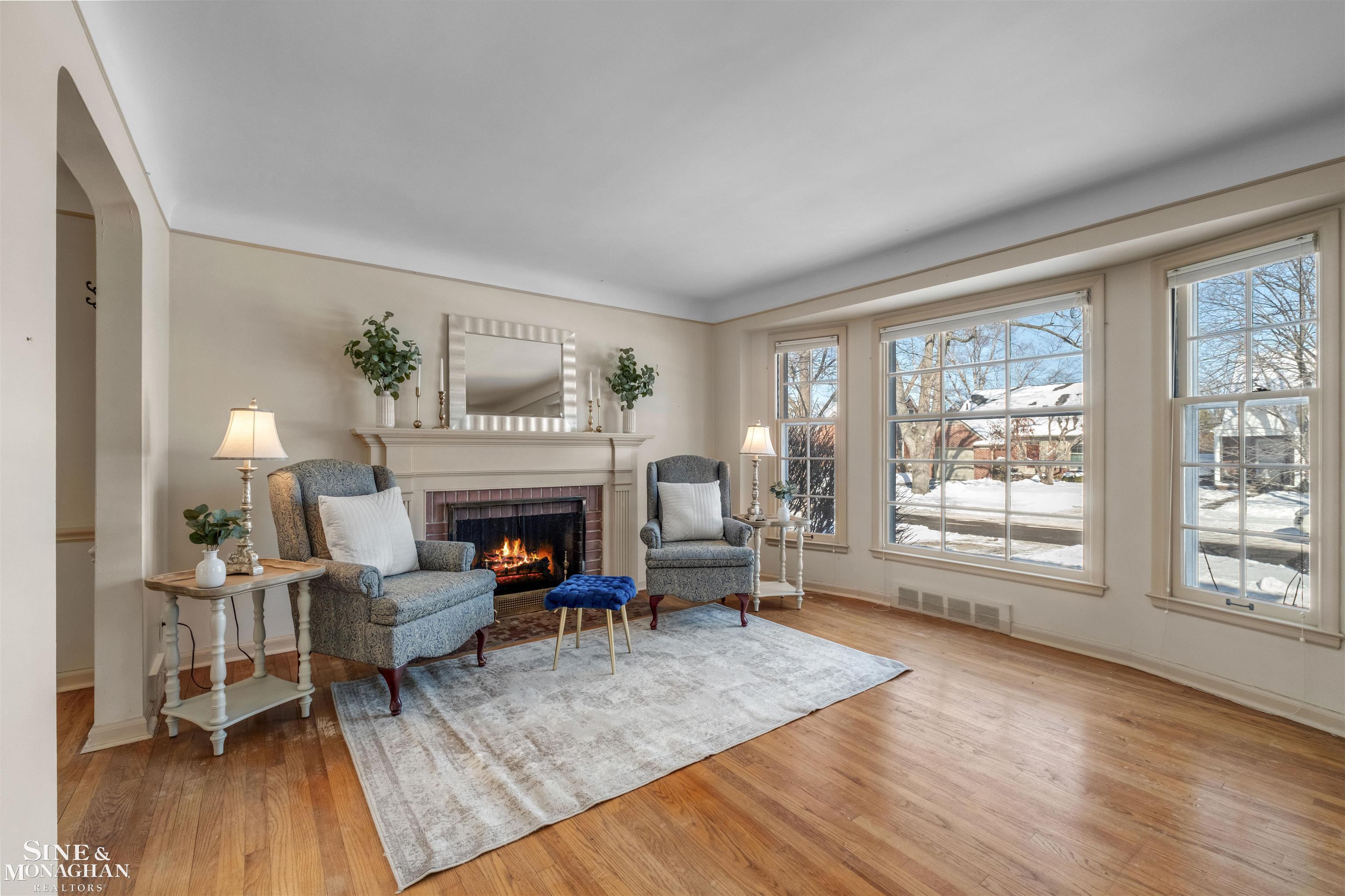 343 Mount Vernon Avenue