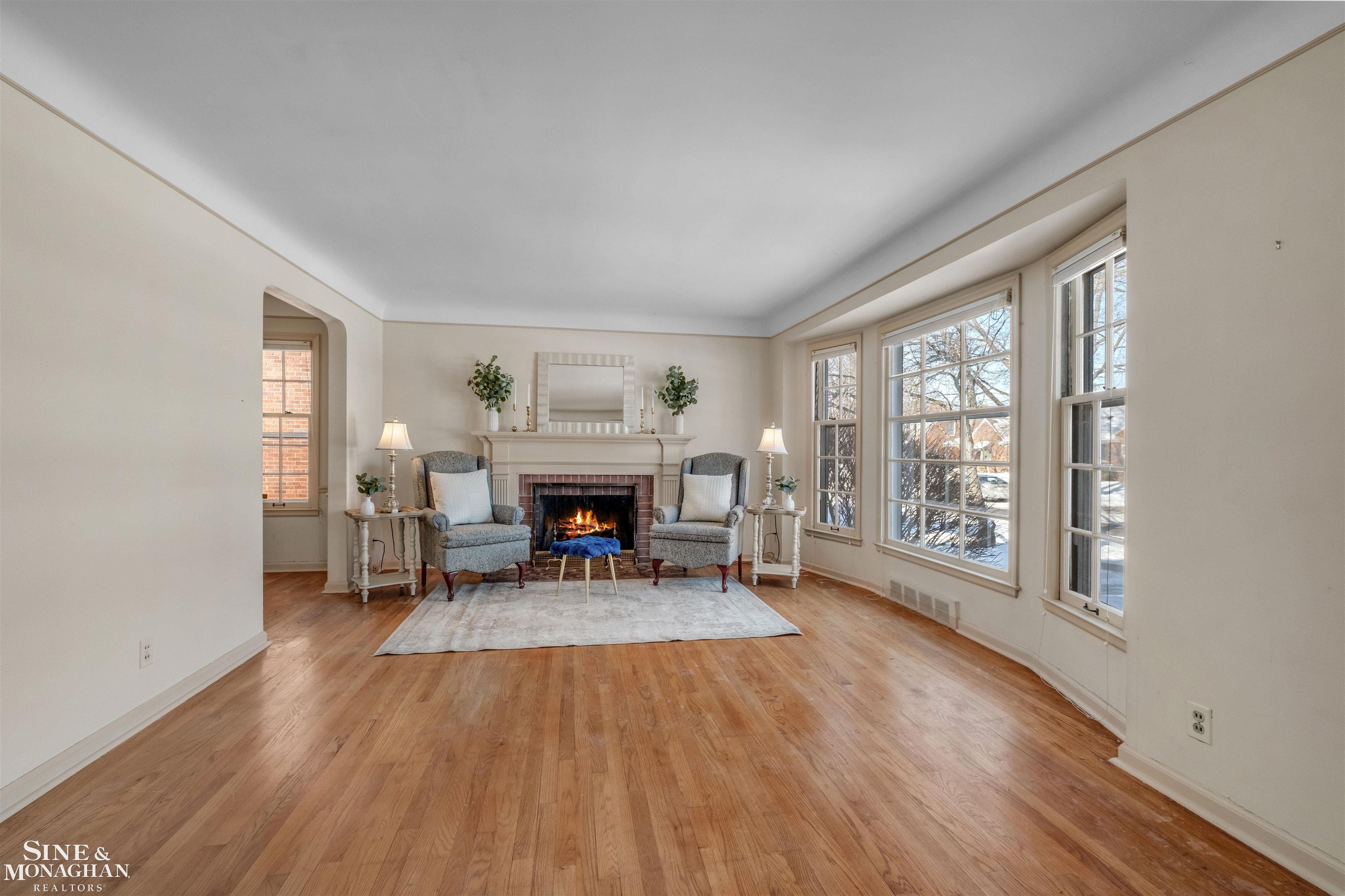 343 Mount Vernon Avenue