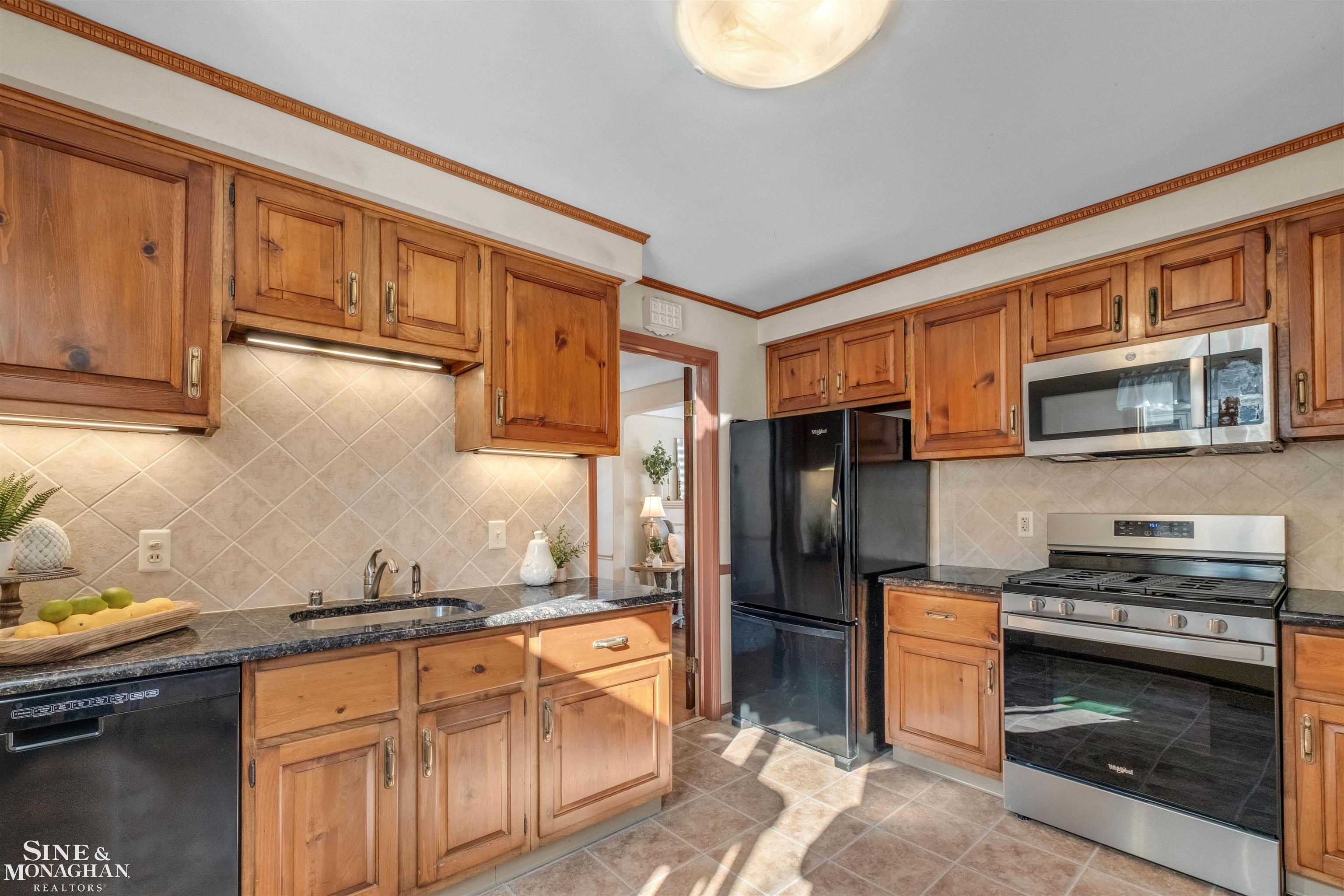 343 Mount Vernon Avenue