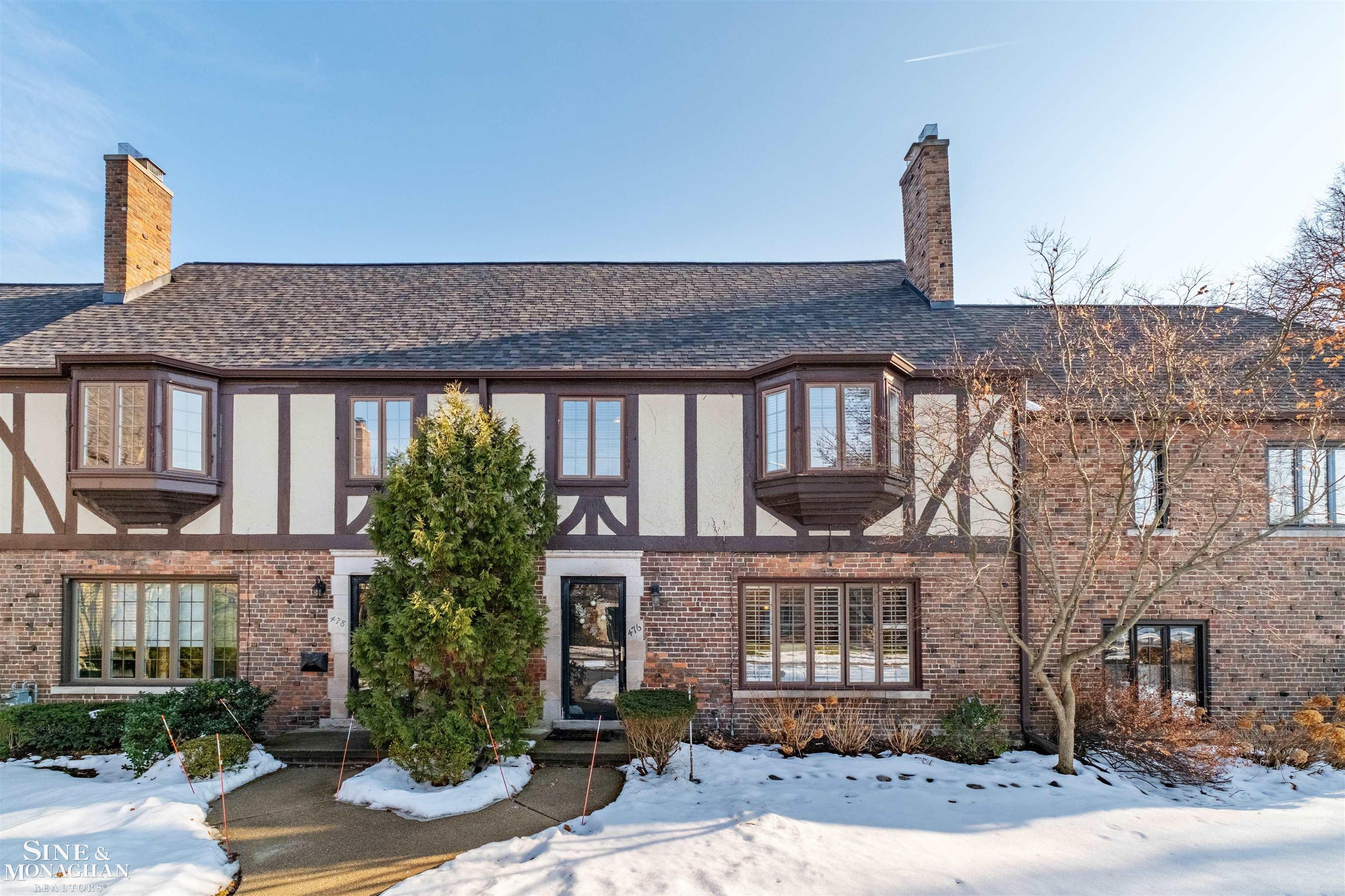 476 Saint Clair Avenue