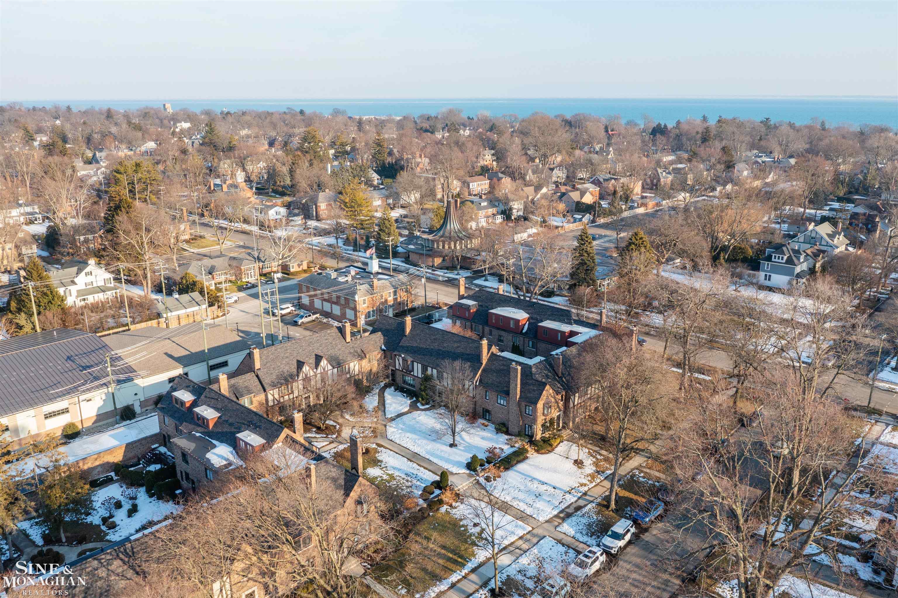 476 Saint Clair Avenue