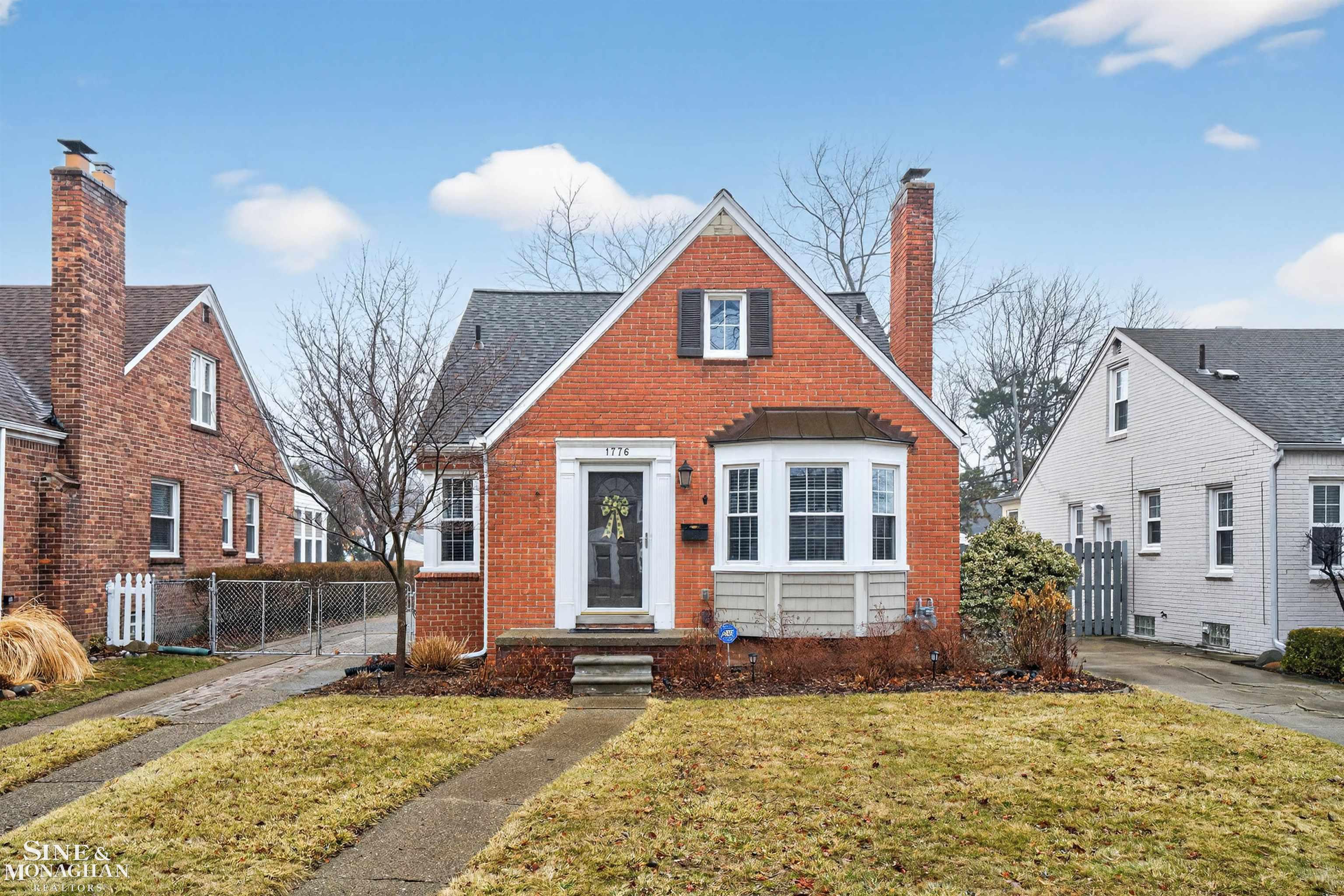 1776 Manchester Boulevard