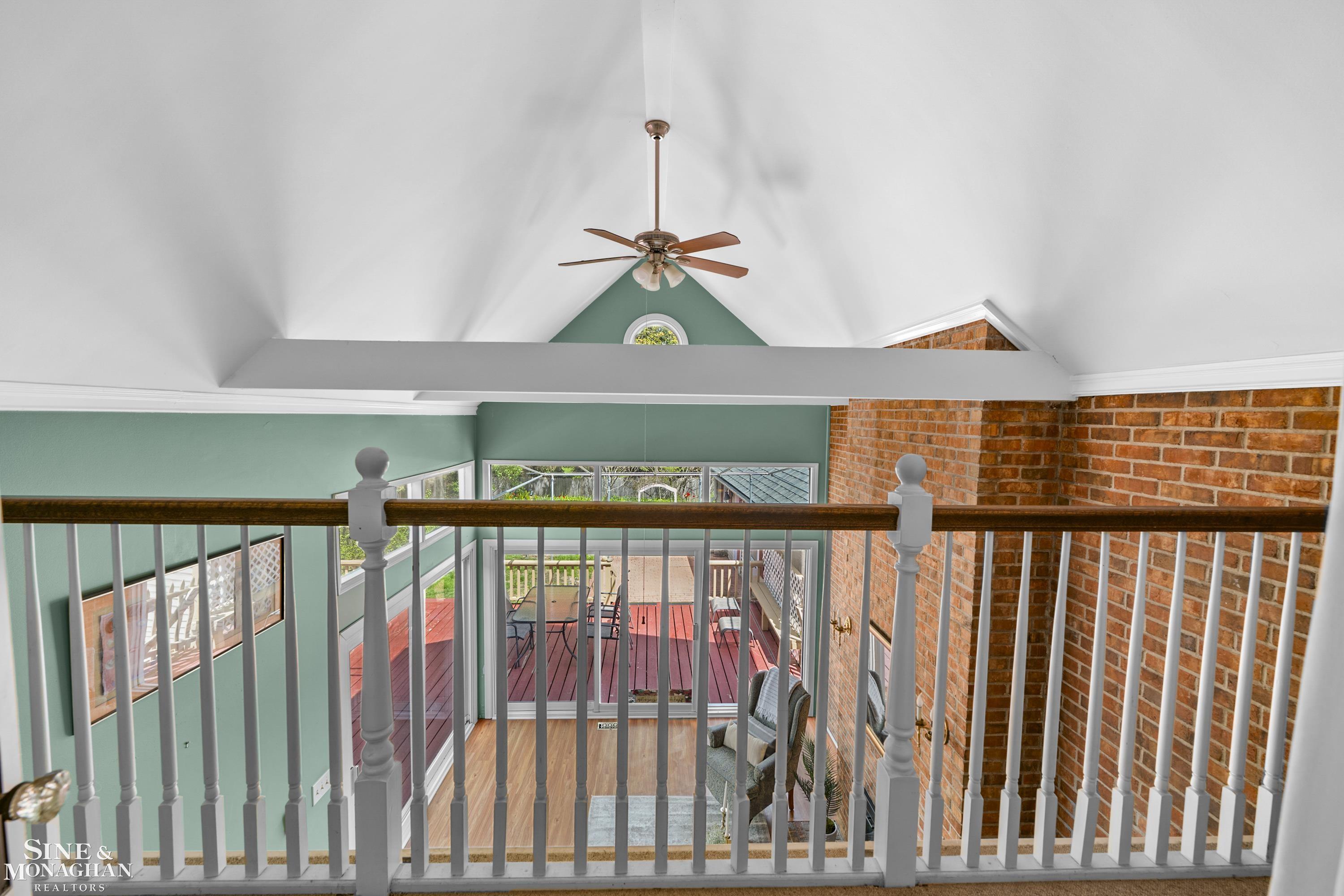 190 Lakeview Avenue