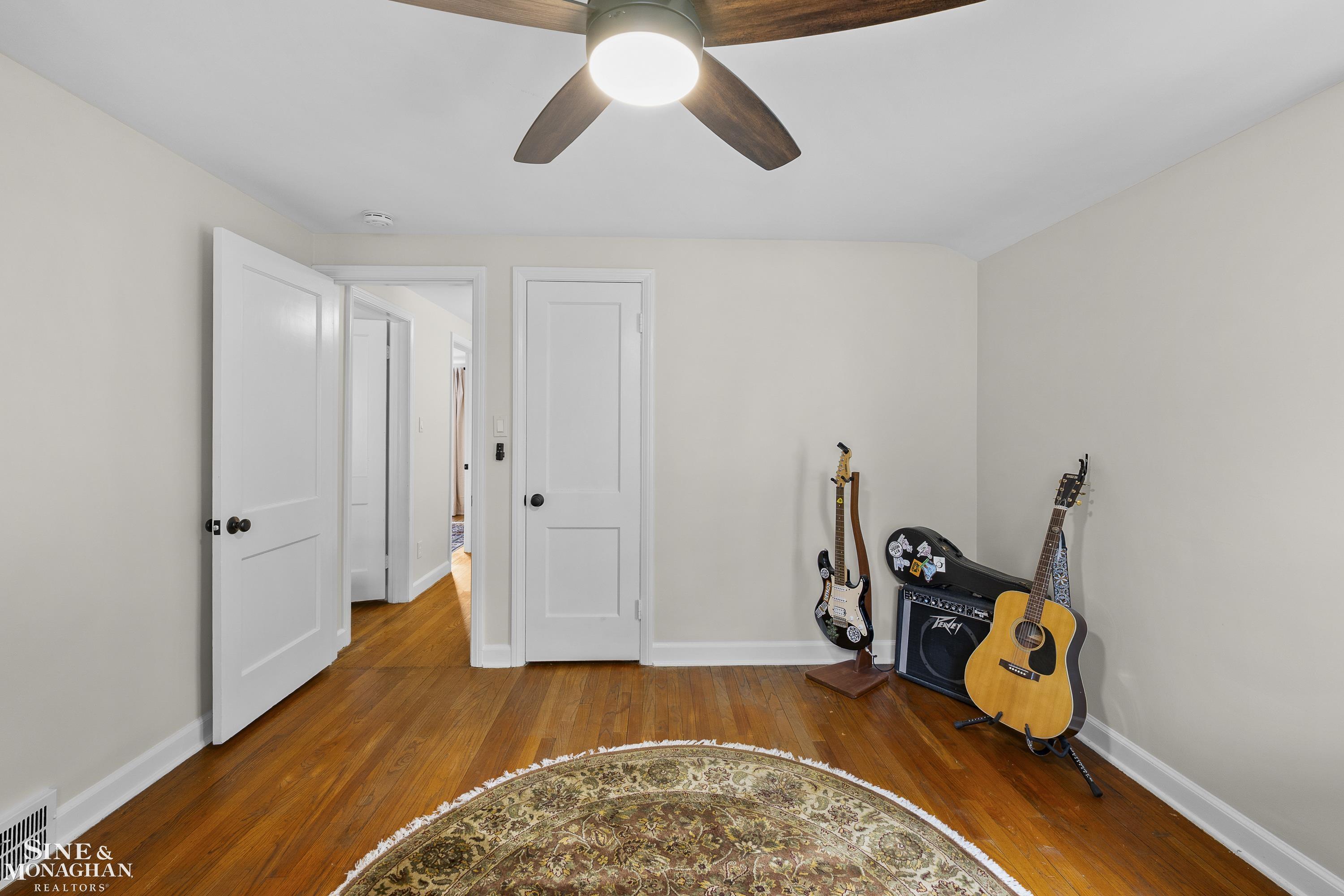 106 Meadow Lane