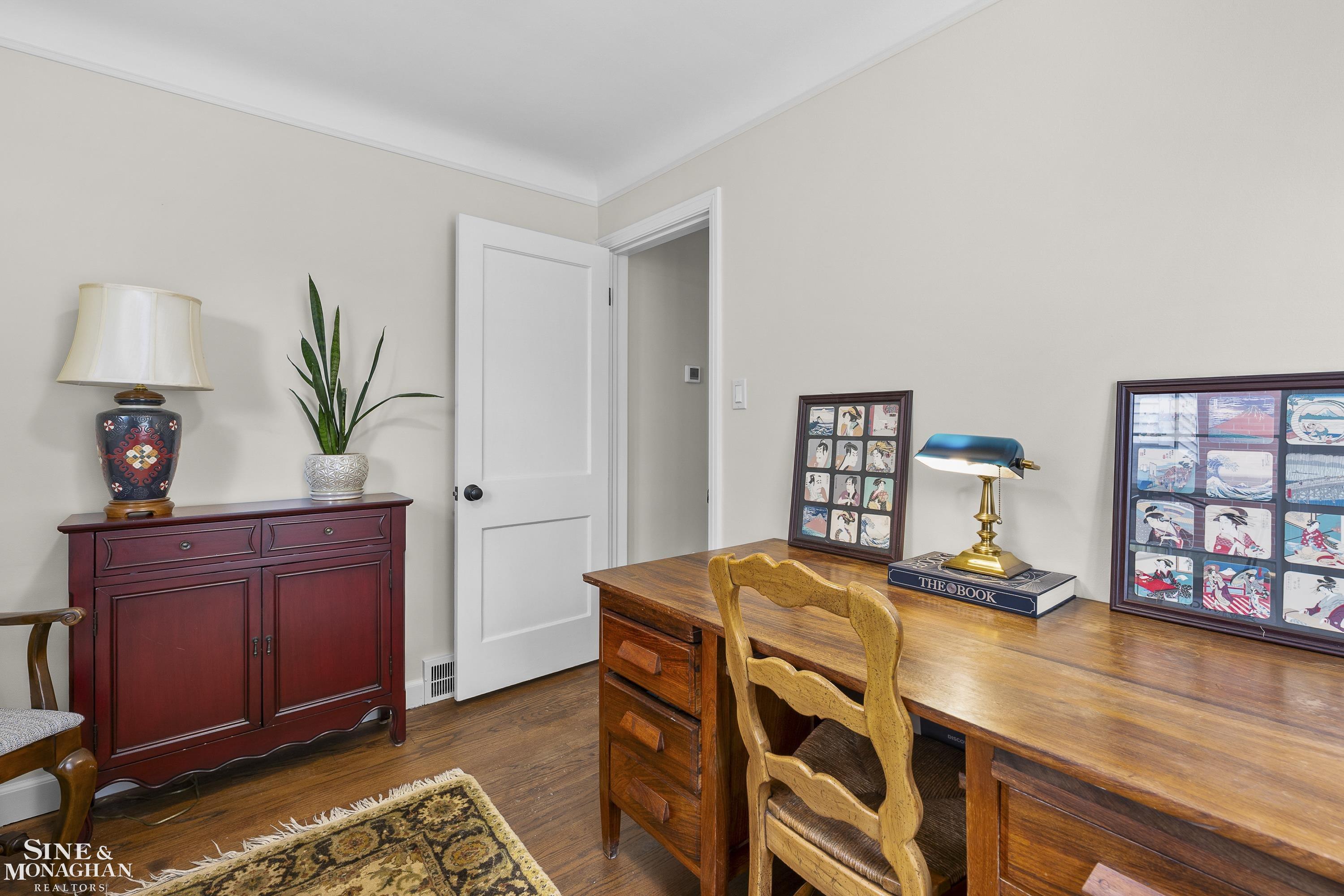 106 Meadow Lane
