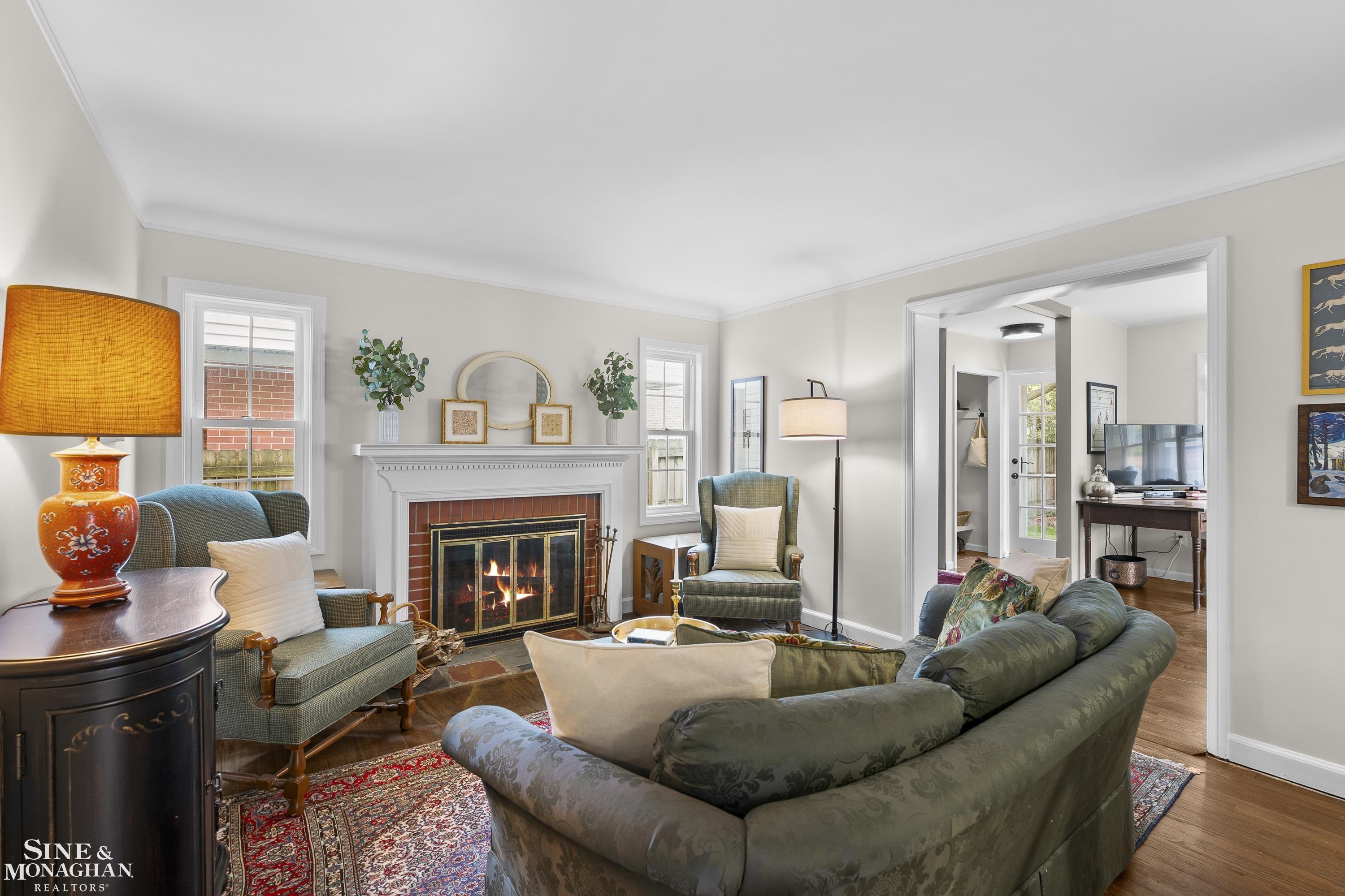 106 Meadow Lane