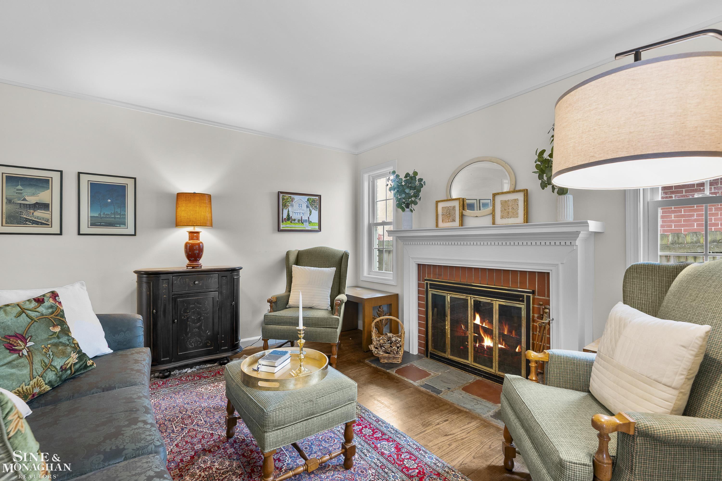 106 Meadow Lane