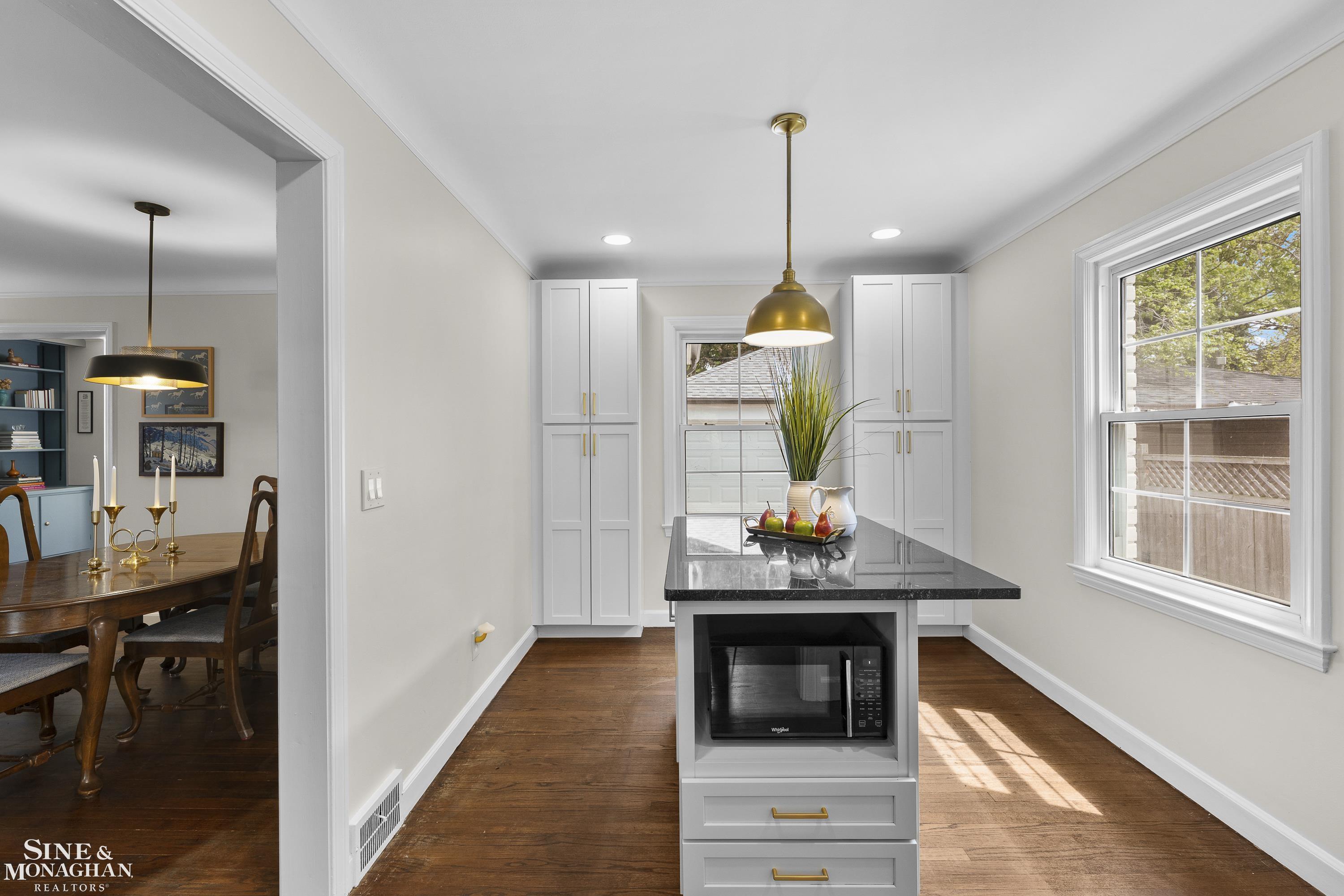 106 Meadow Lane
