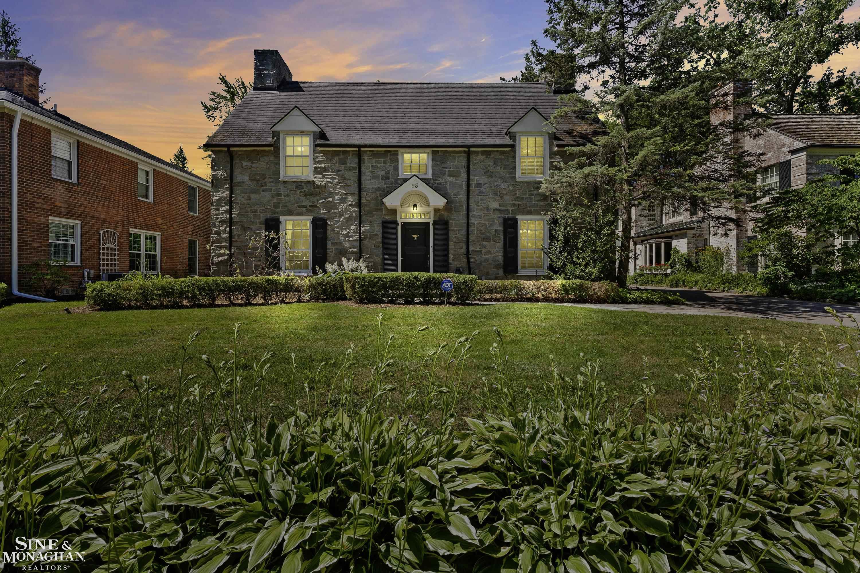 93 Merriweather Road