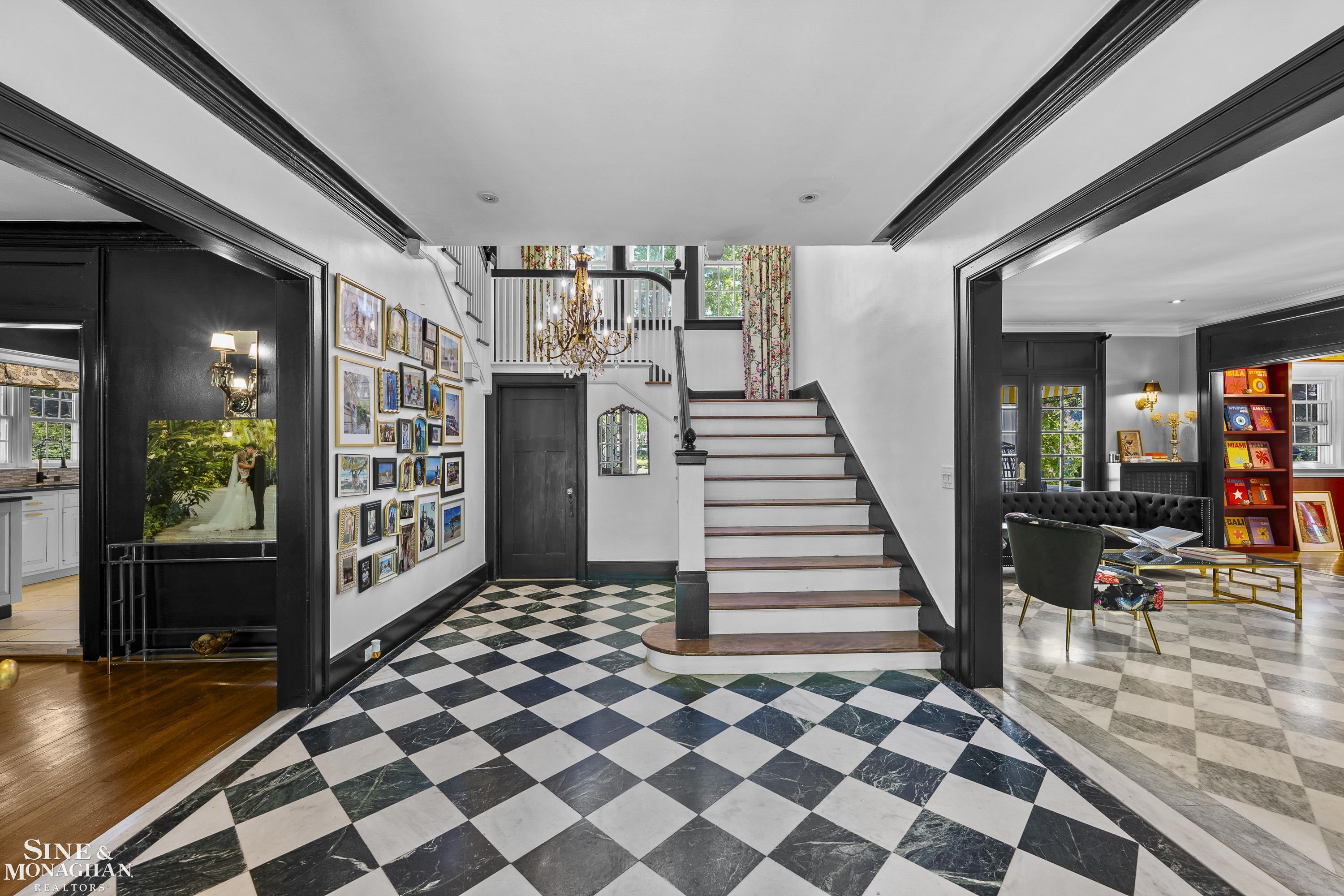 512 Washington Road