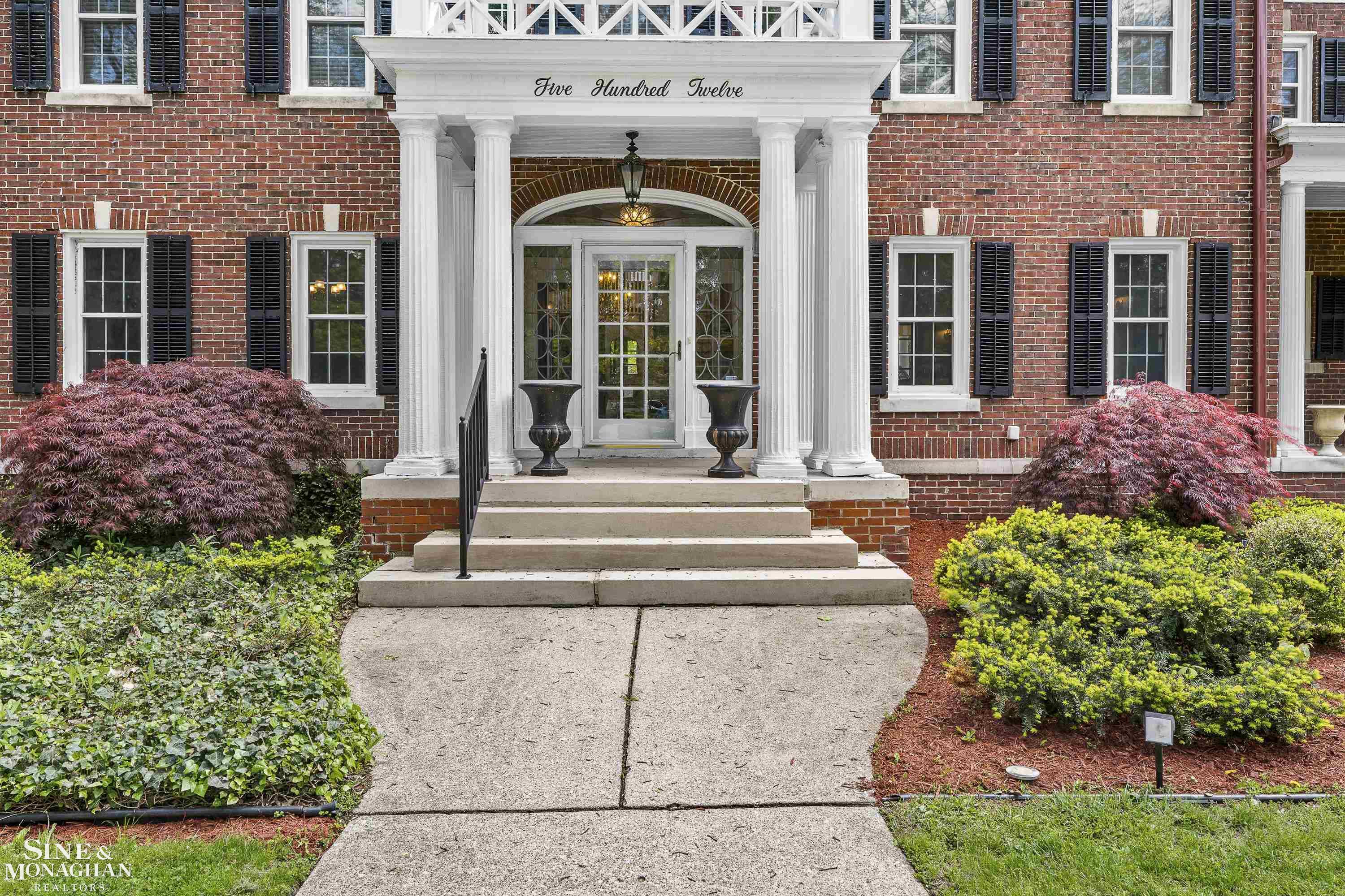 512 Washington Road