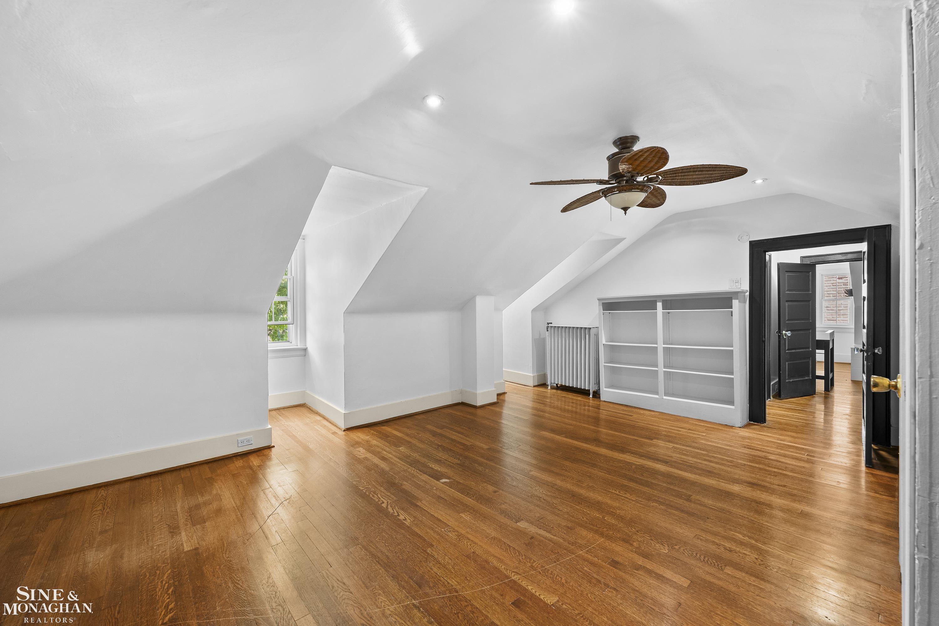 512 Washington Road