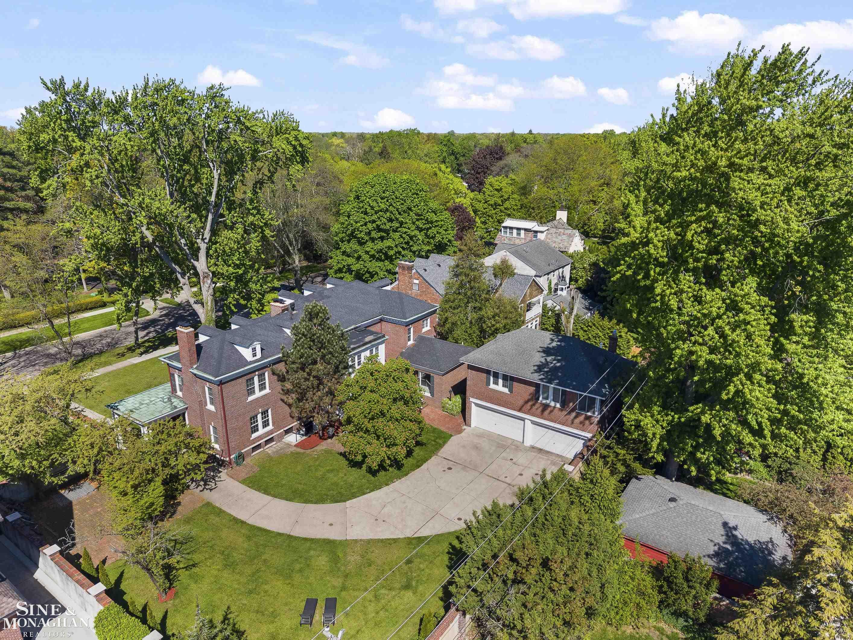 512 Washington Road