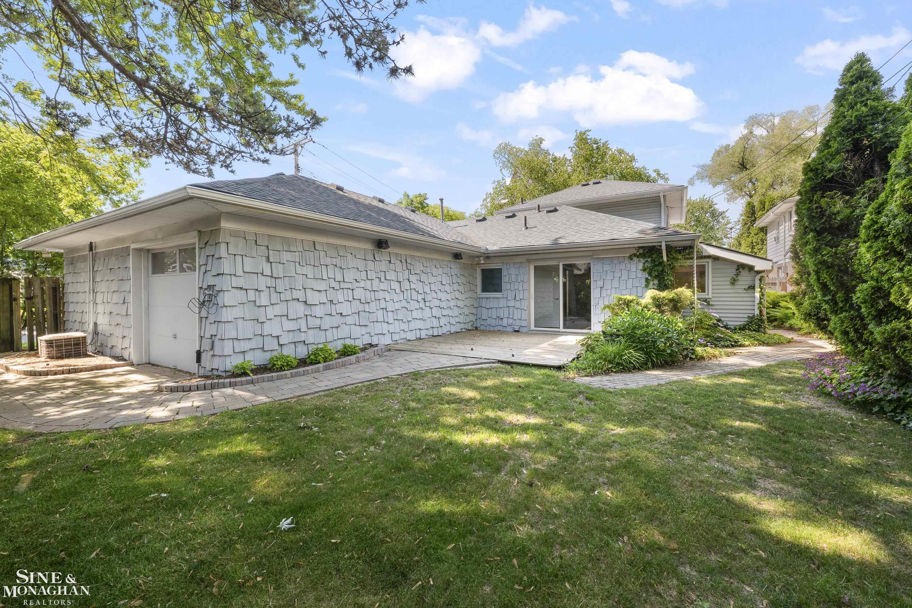 319 Kercheval Avenue