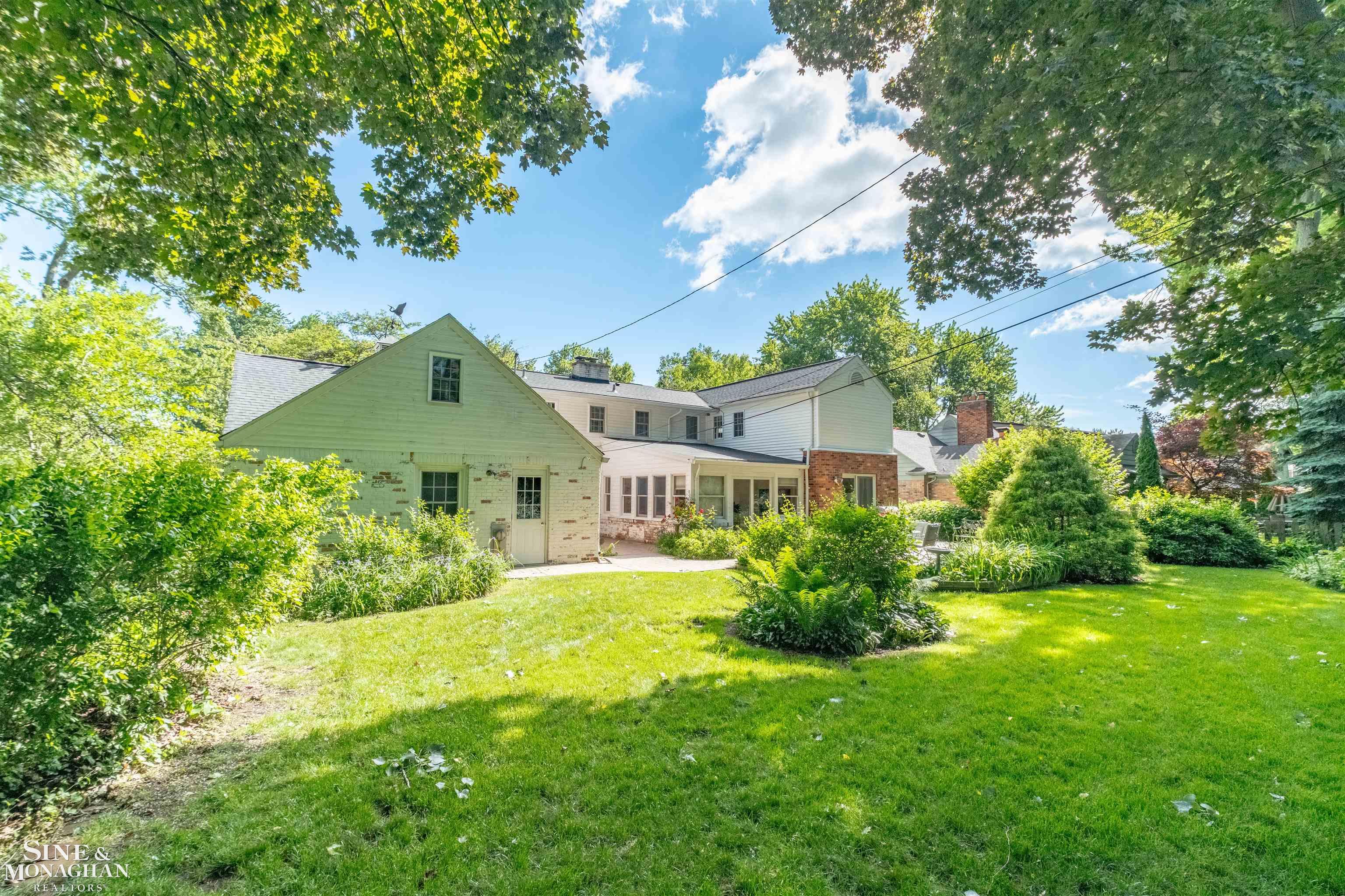 83 Hawthorne Road