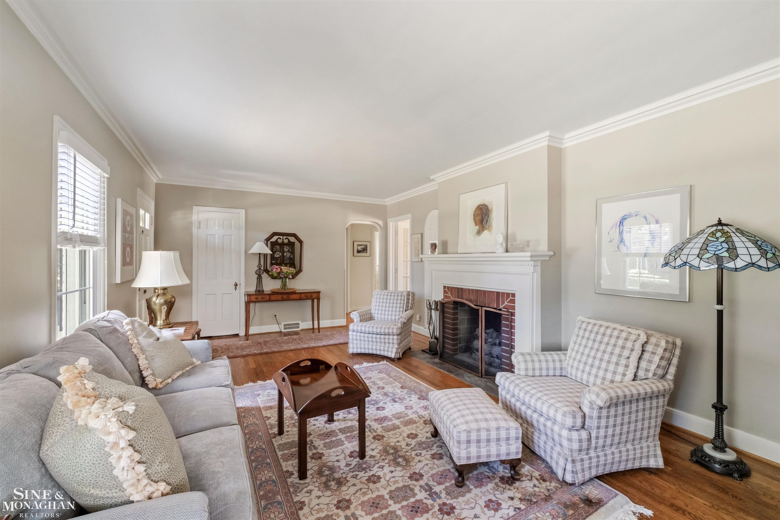 83 Hawthorne Road
