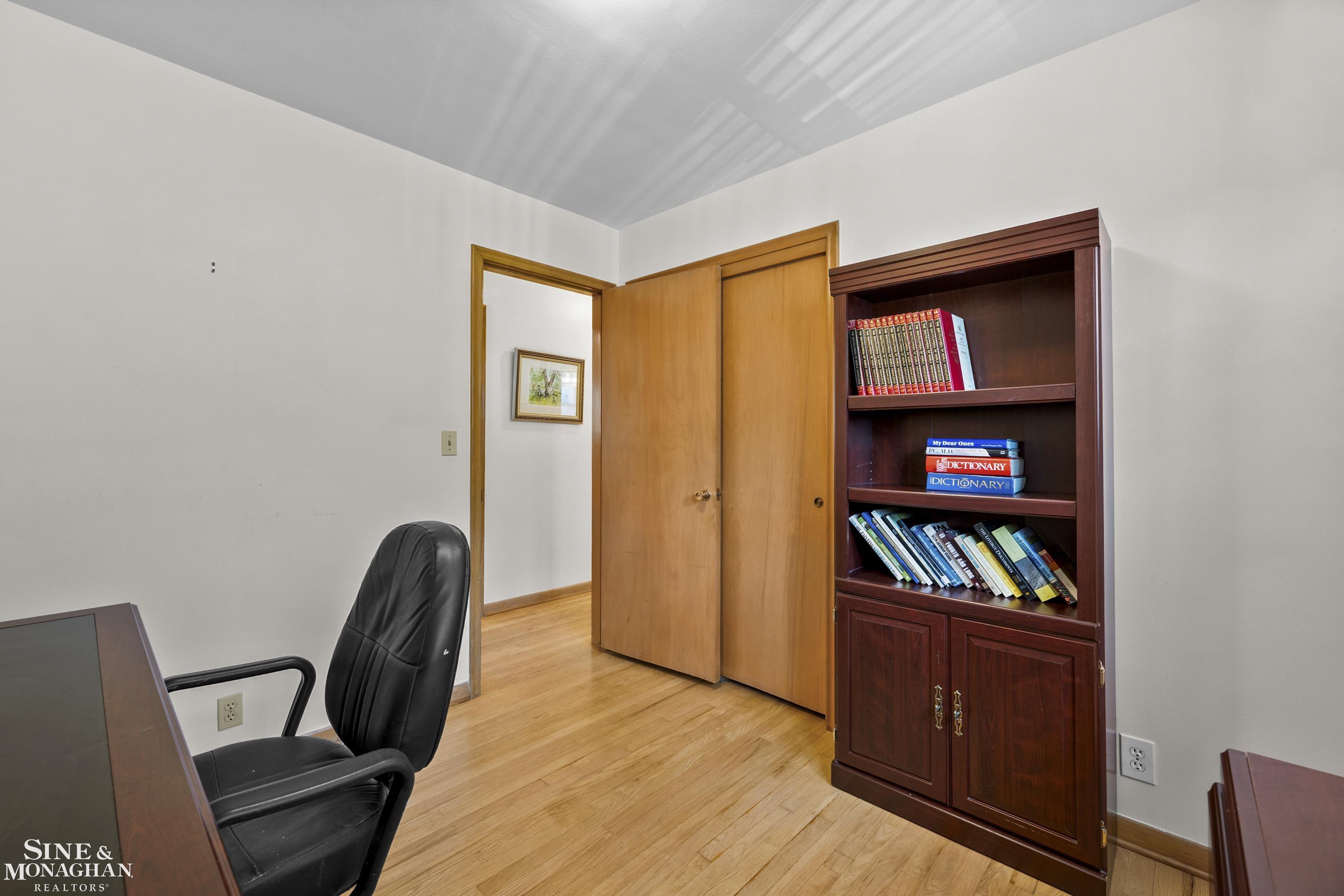 20919 Ardmore Park Drive