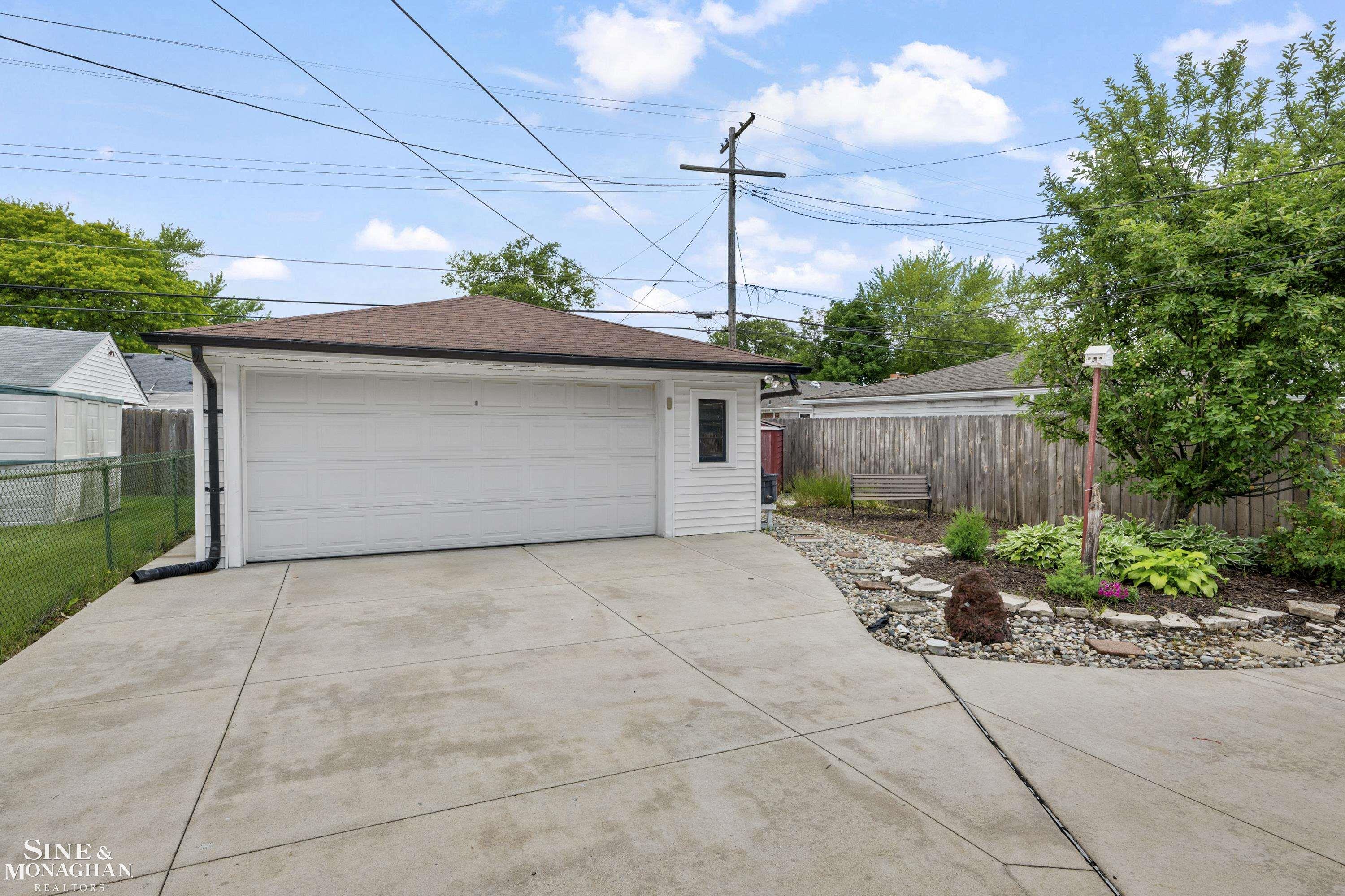 20919 Ardmore Park Drive