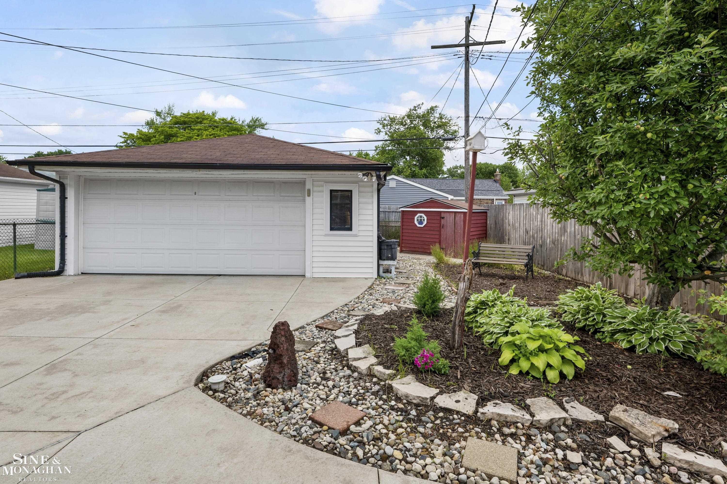 20919 Ardmore Park Drive