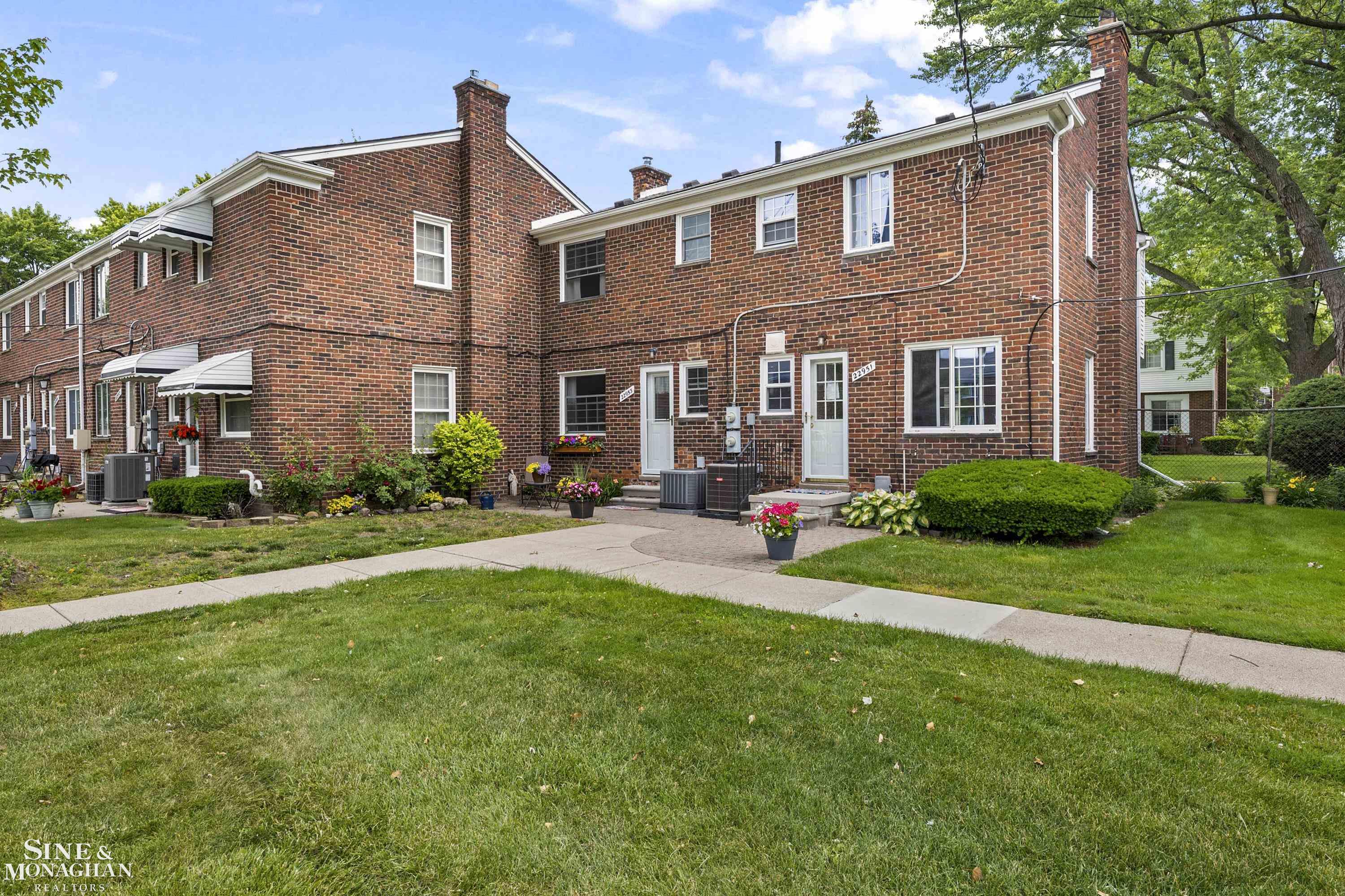 22951 Lee Court
