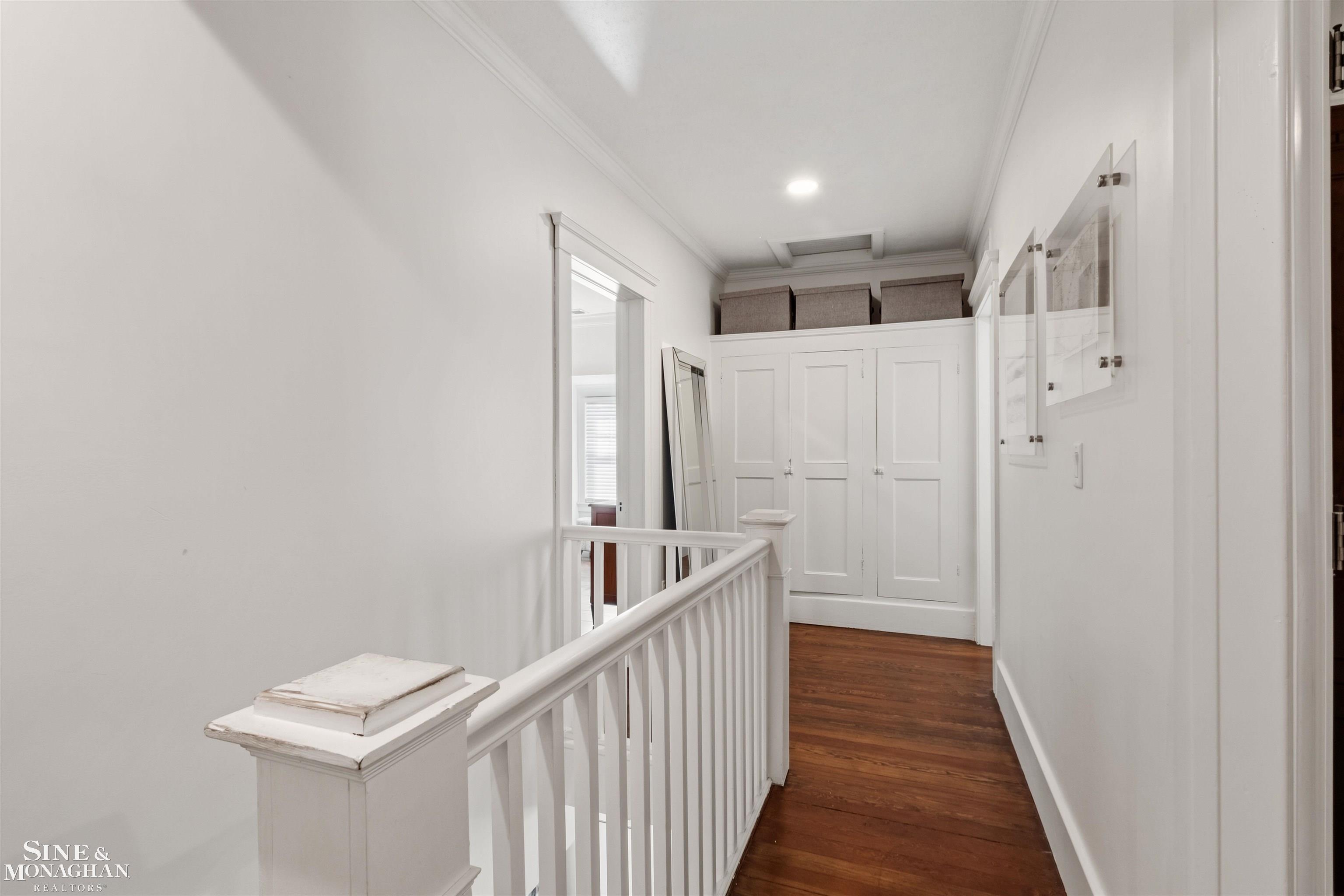 835 Cook Road