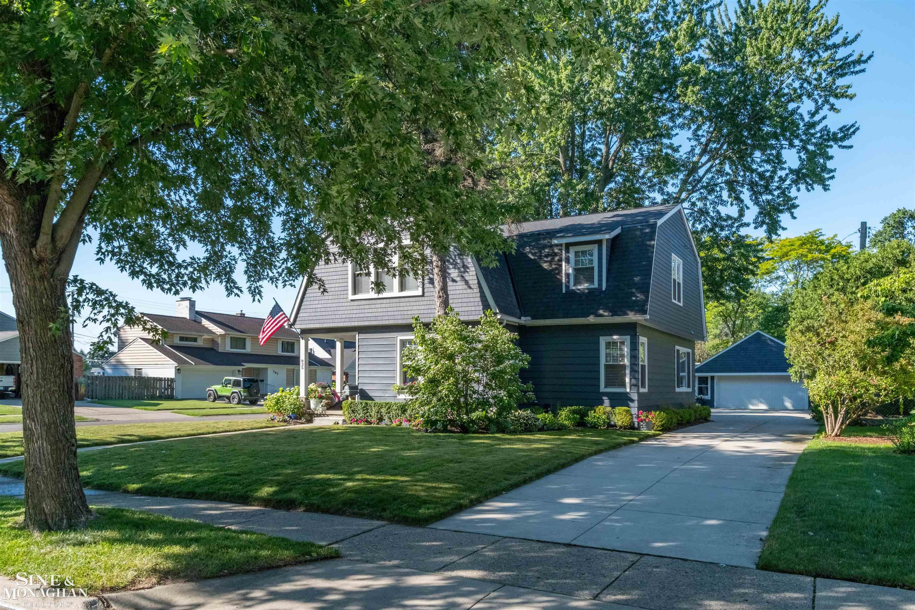 835 Cook Road