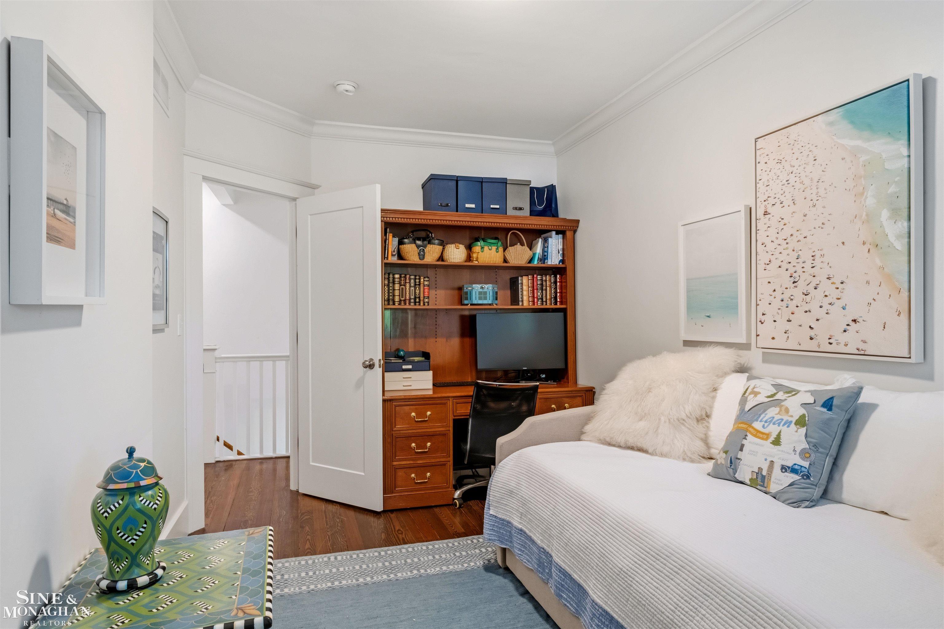 835 Cook Road