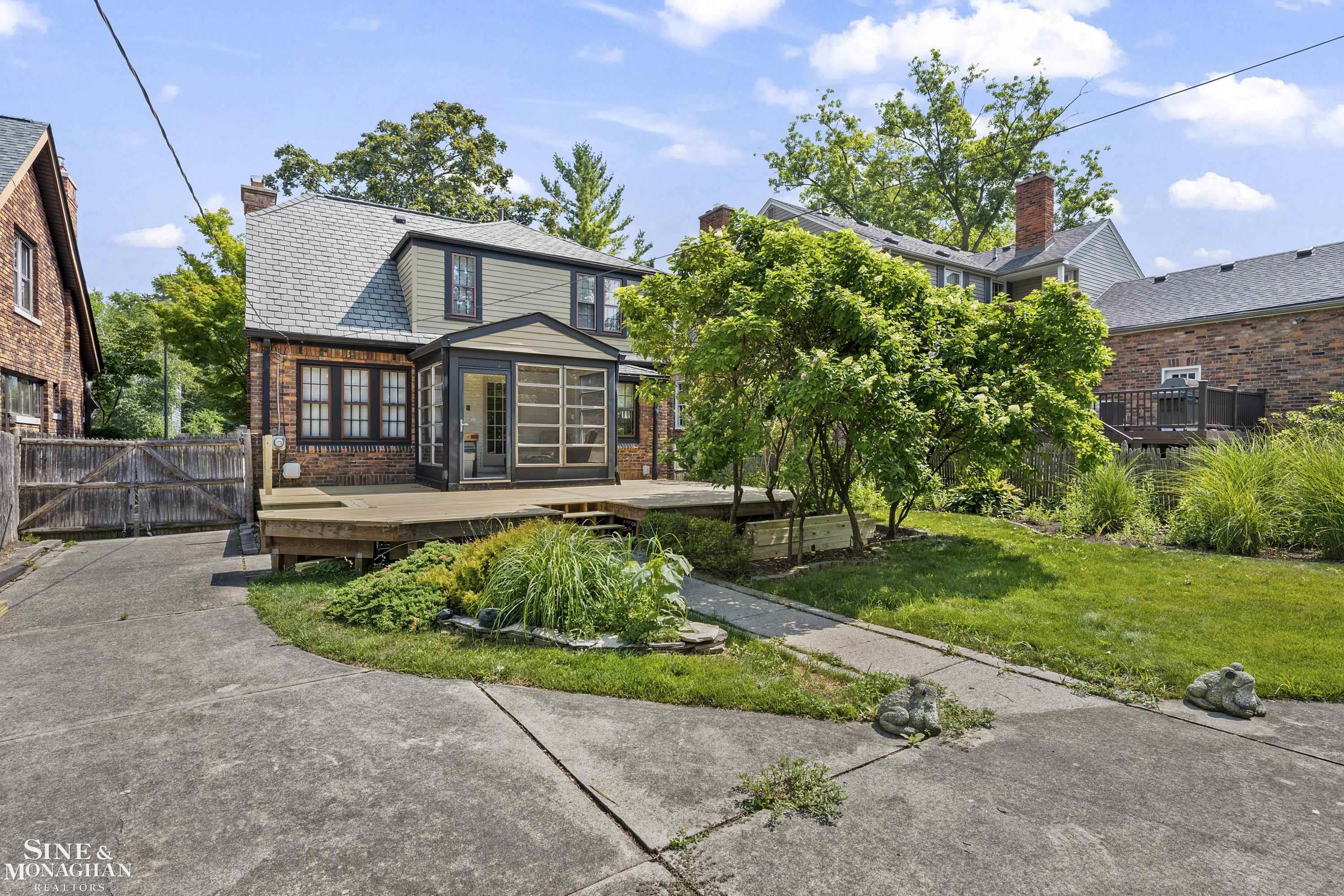 245 Ridgemont Road