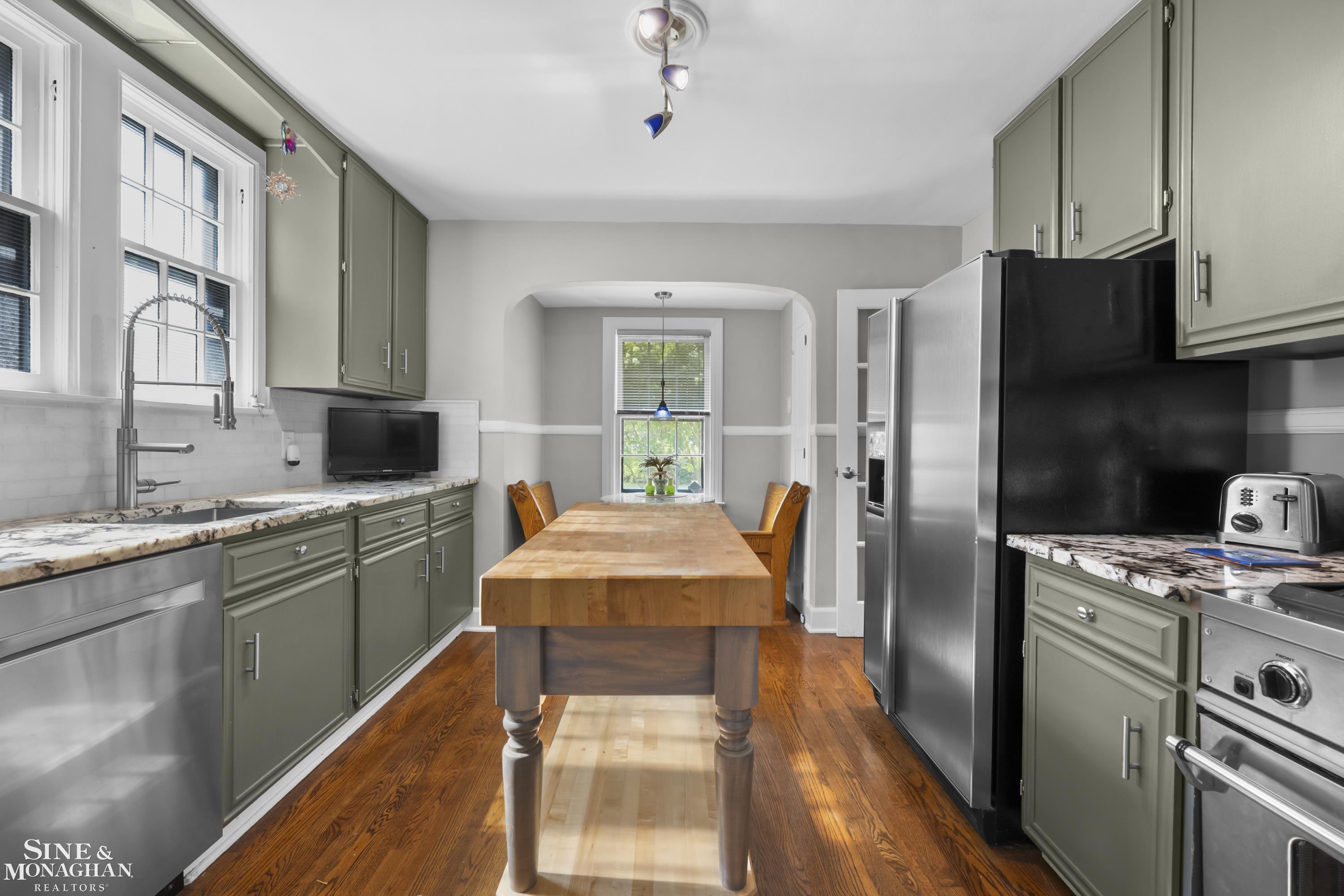 245 Ridgemont Road